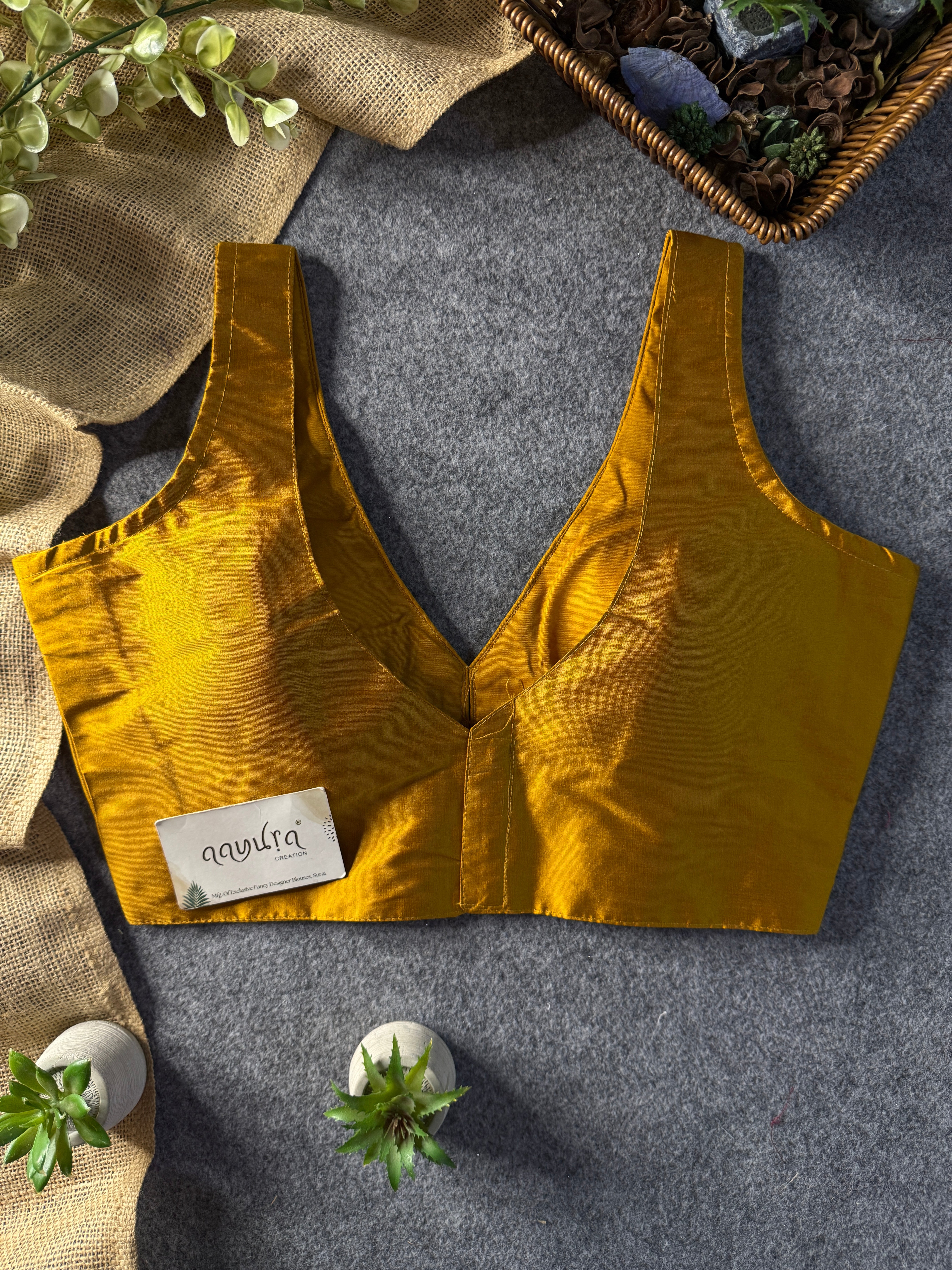 BOLLYWOOD STYLE-GOLD