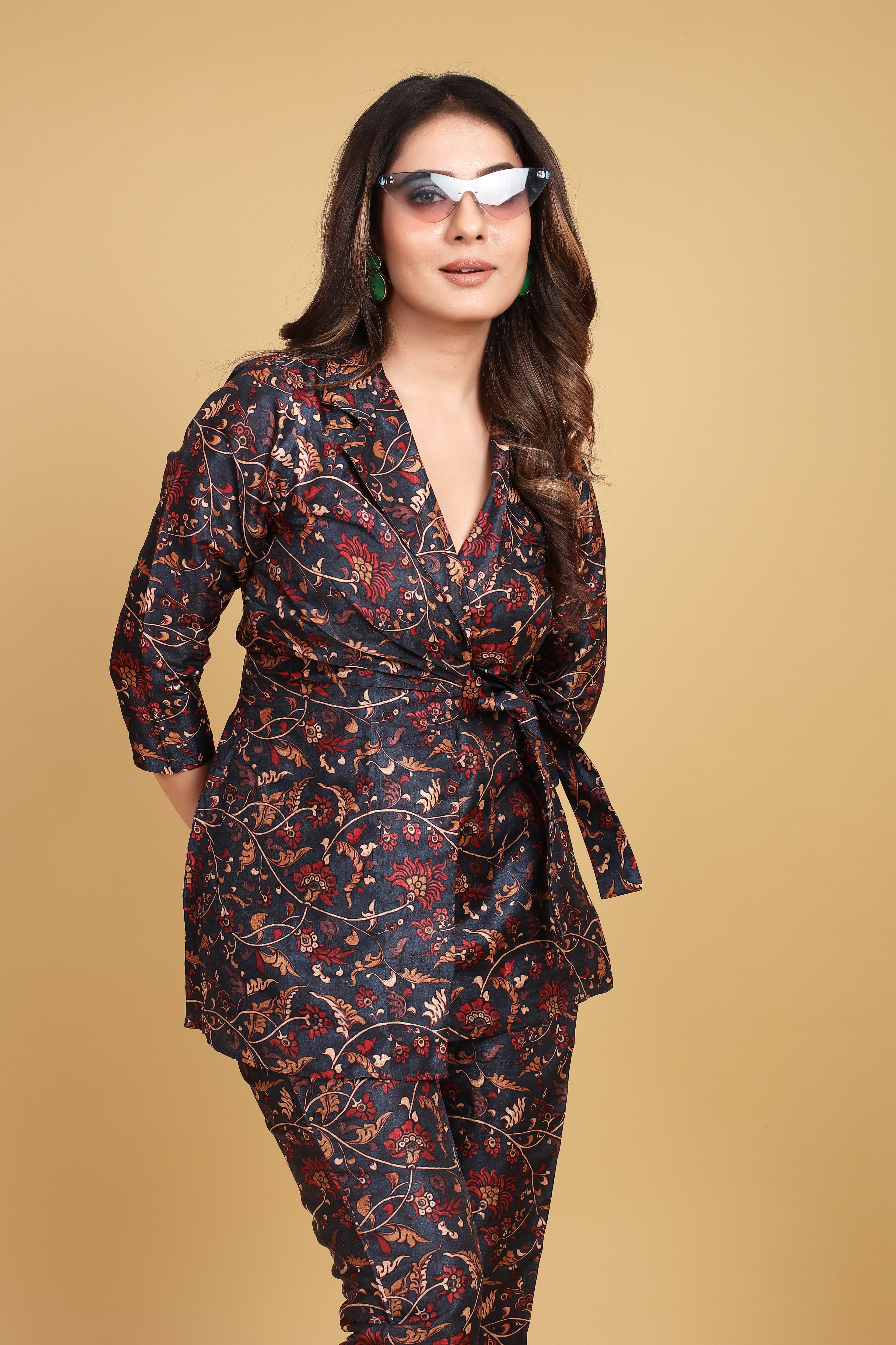 Suhani-Cordset