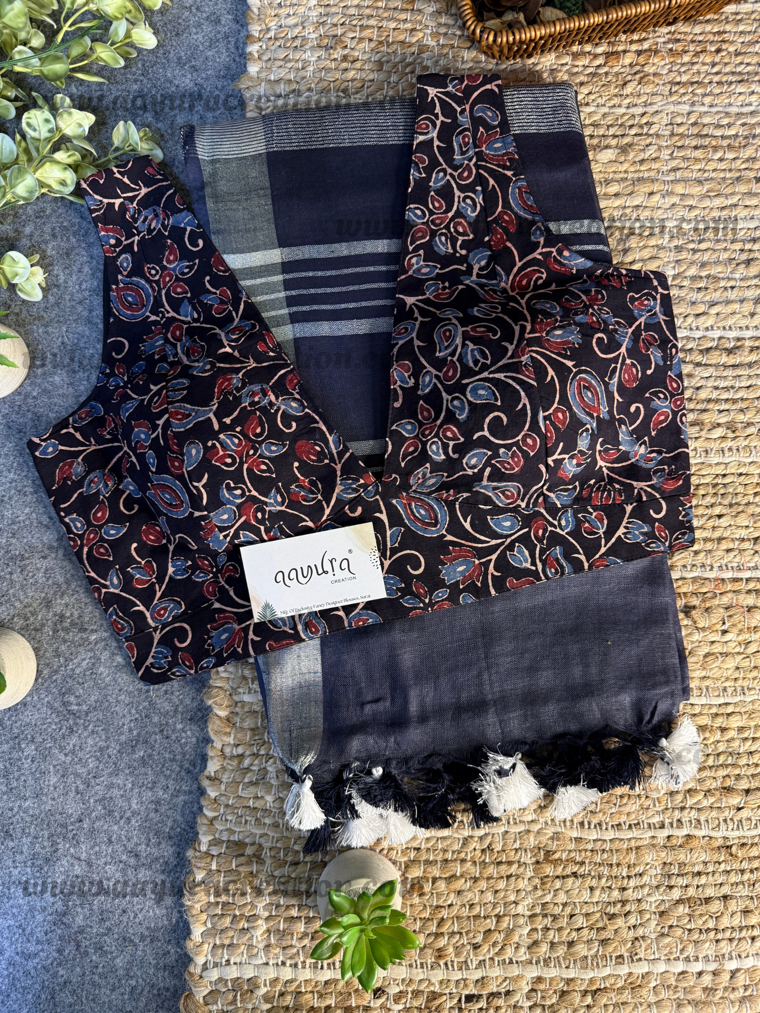 Ajrakh Vibe – Linen Grace Combo