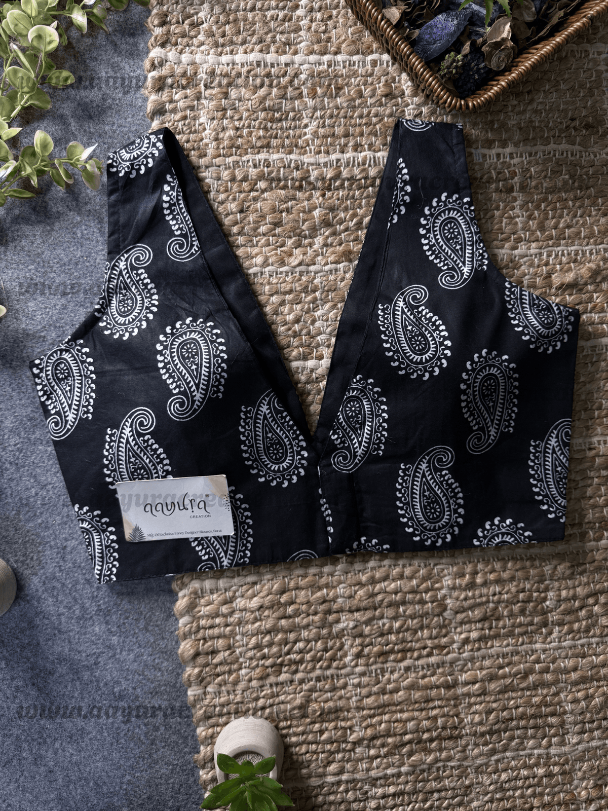 V Neck Cotton