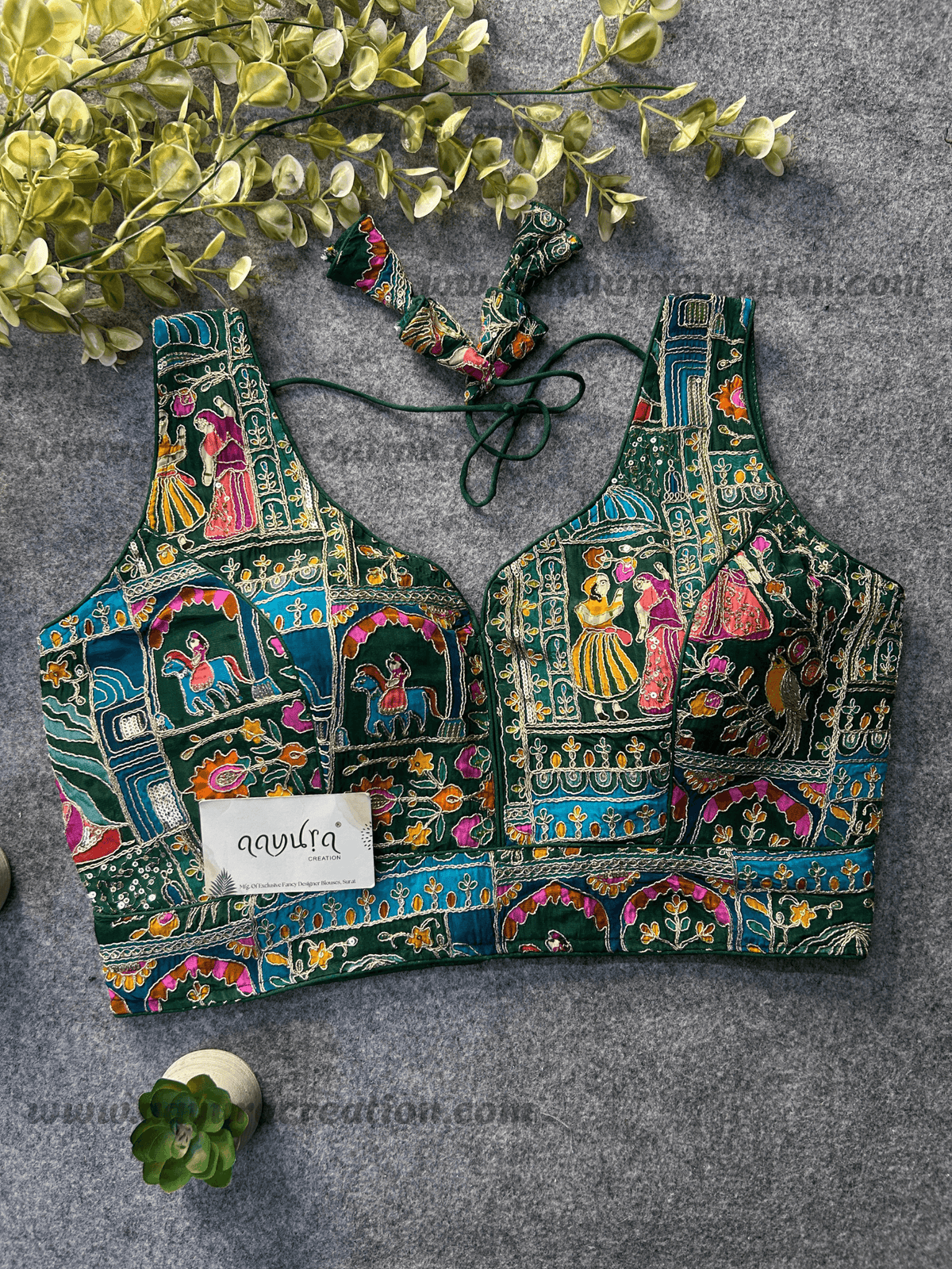 Empress Elegance Blouse ๐ธ