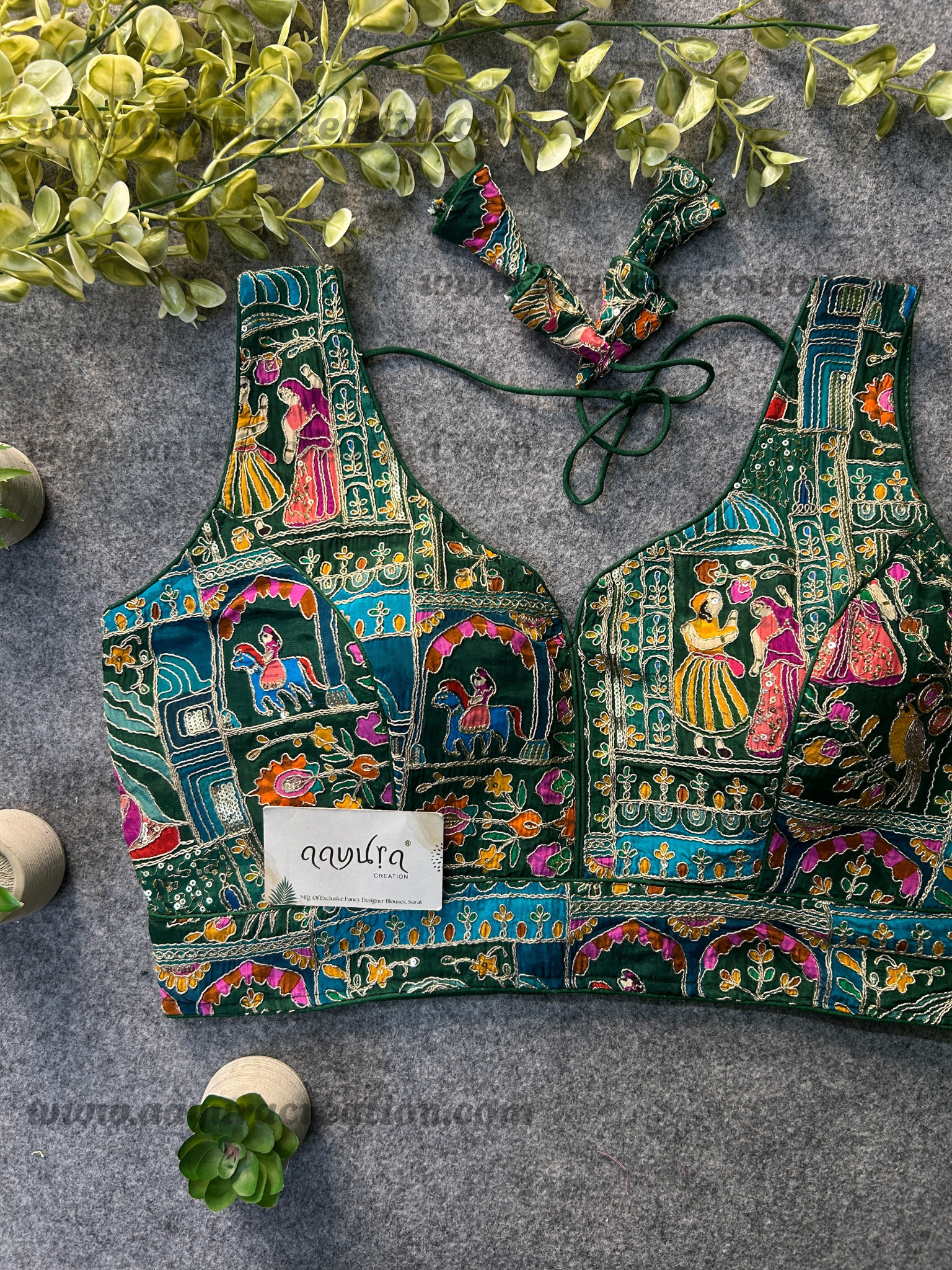 Empress Elegance Blouse ๐ธ
