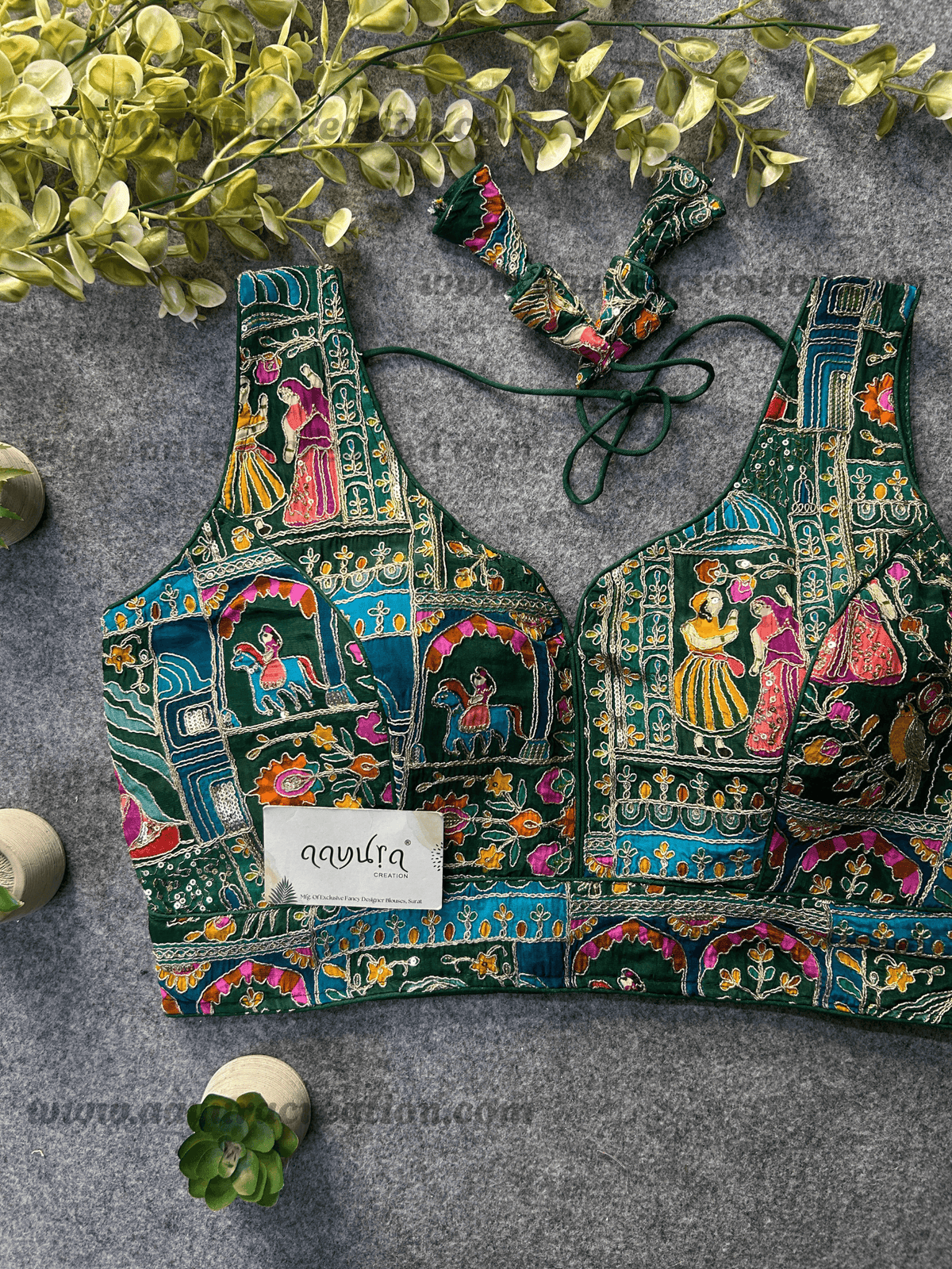 Empress Elegance Blouse ๐ธ