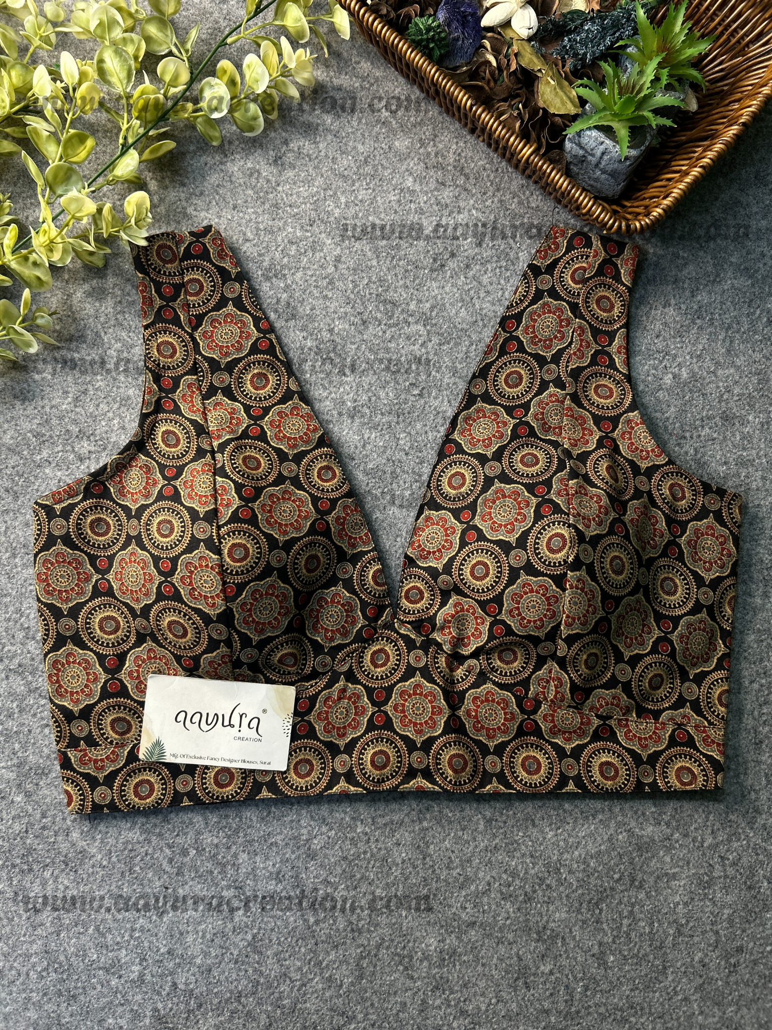 V Neck Cotton