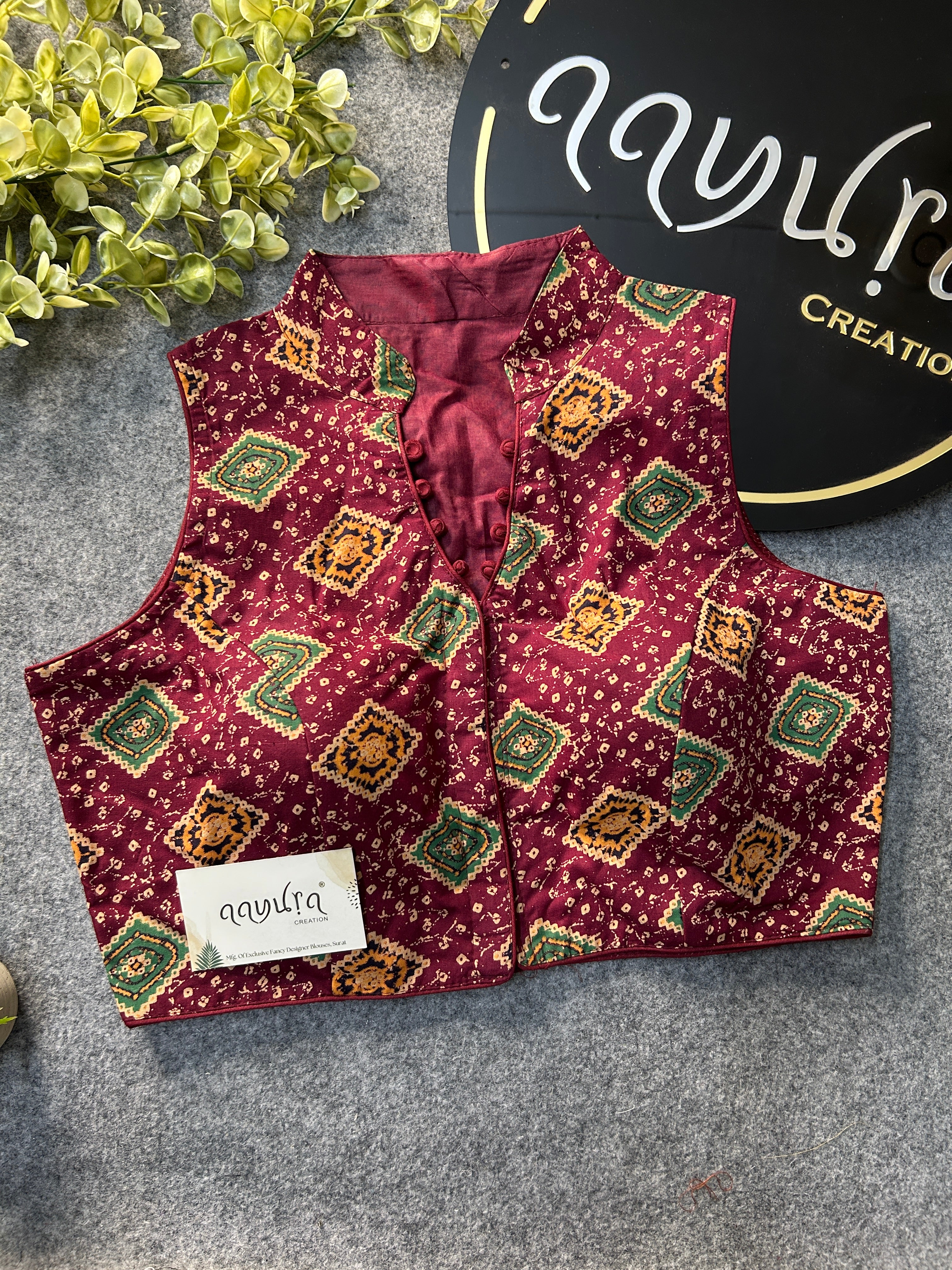 Highneck Cotton Blouse