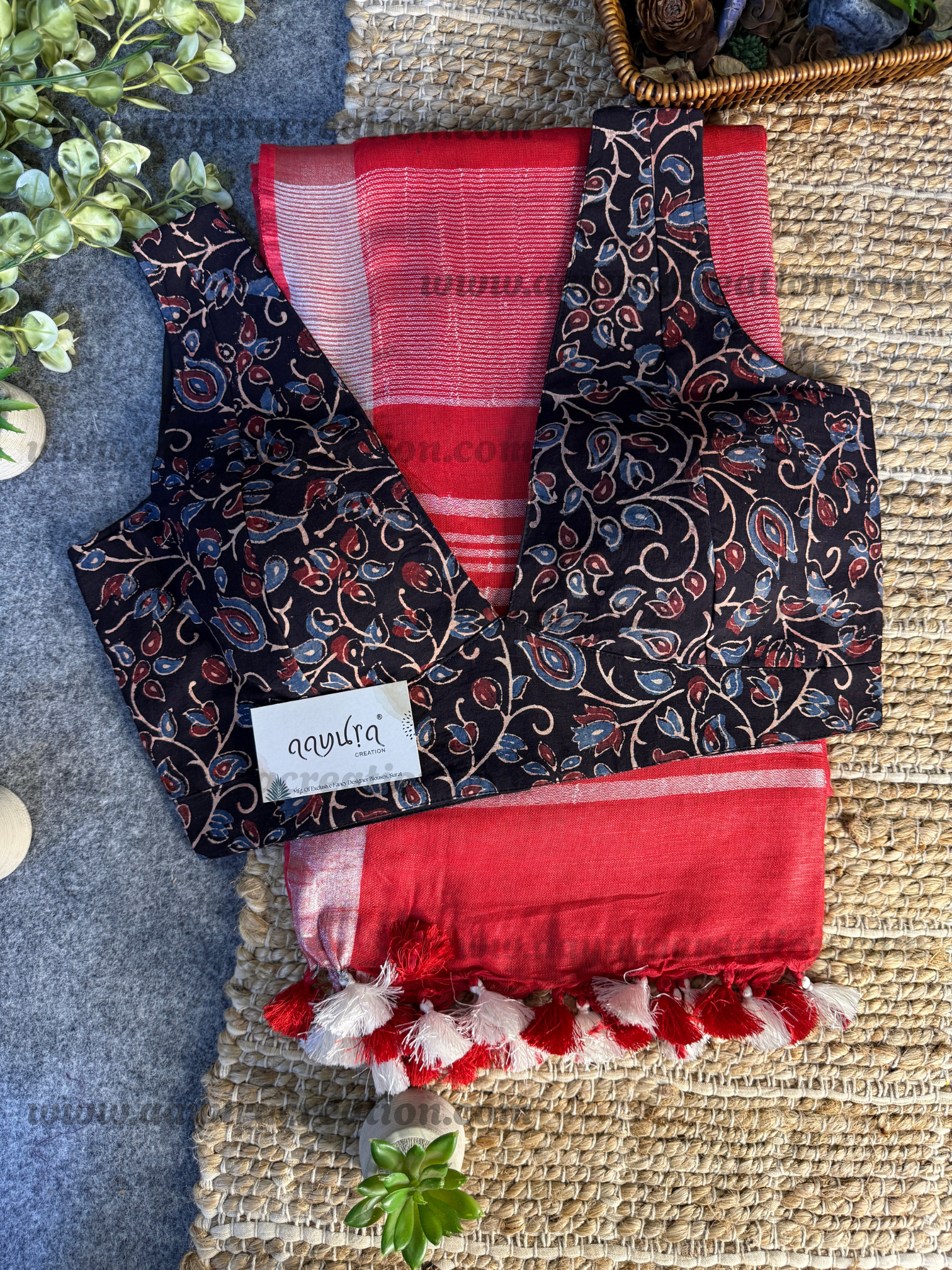Ajrakh Vibe – Linen Grace Combo