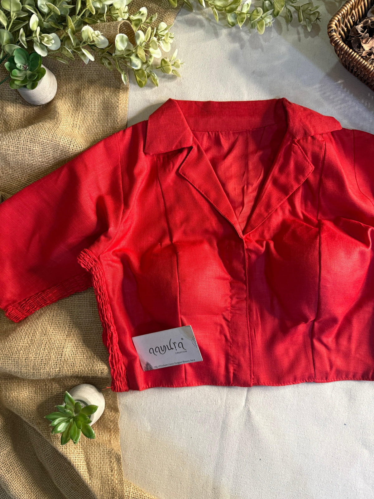 Comfort Fit Cotton Collar Blouse