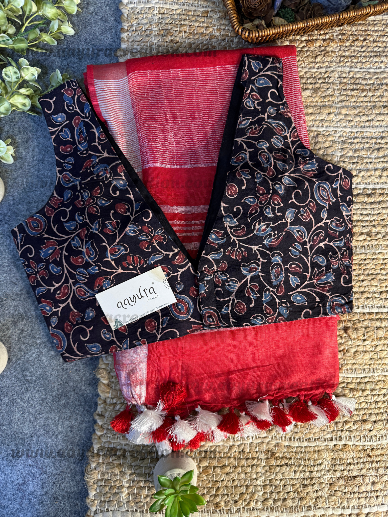 Ajrakh Vibe – Linen Grace Combo