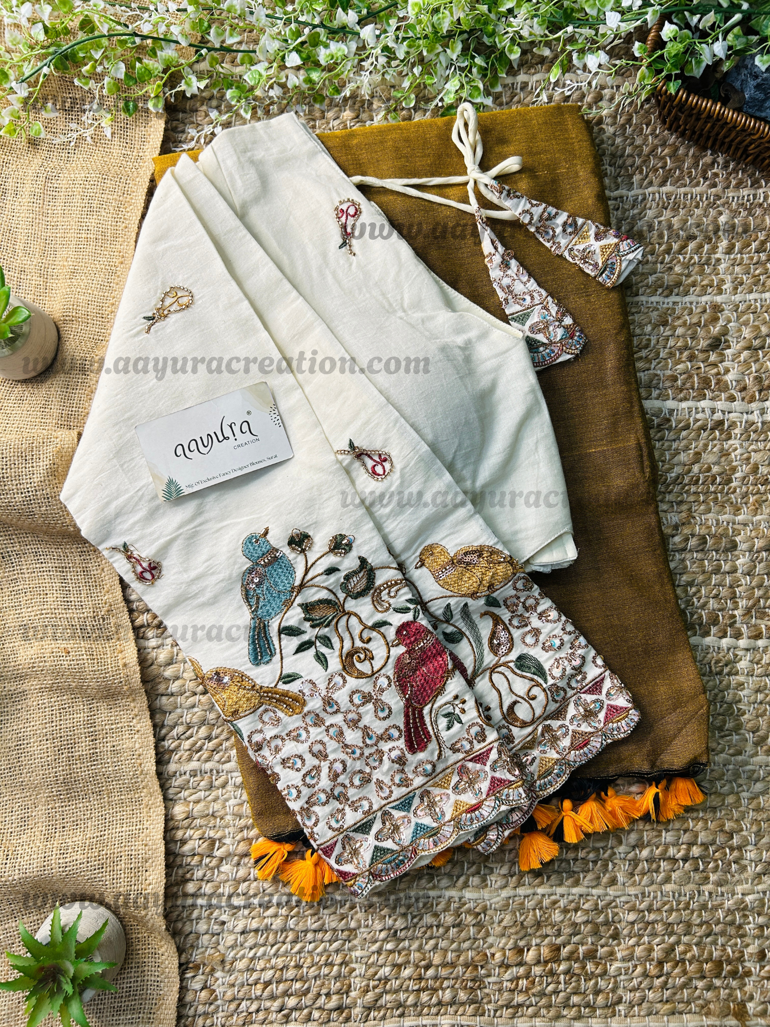 Royal Khadi Grace