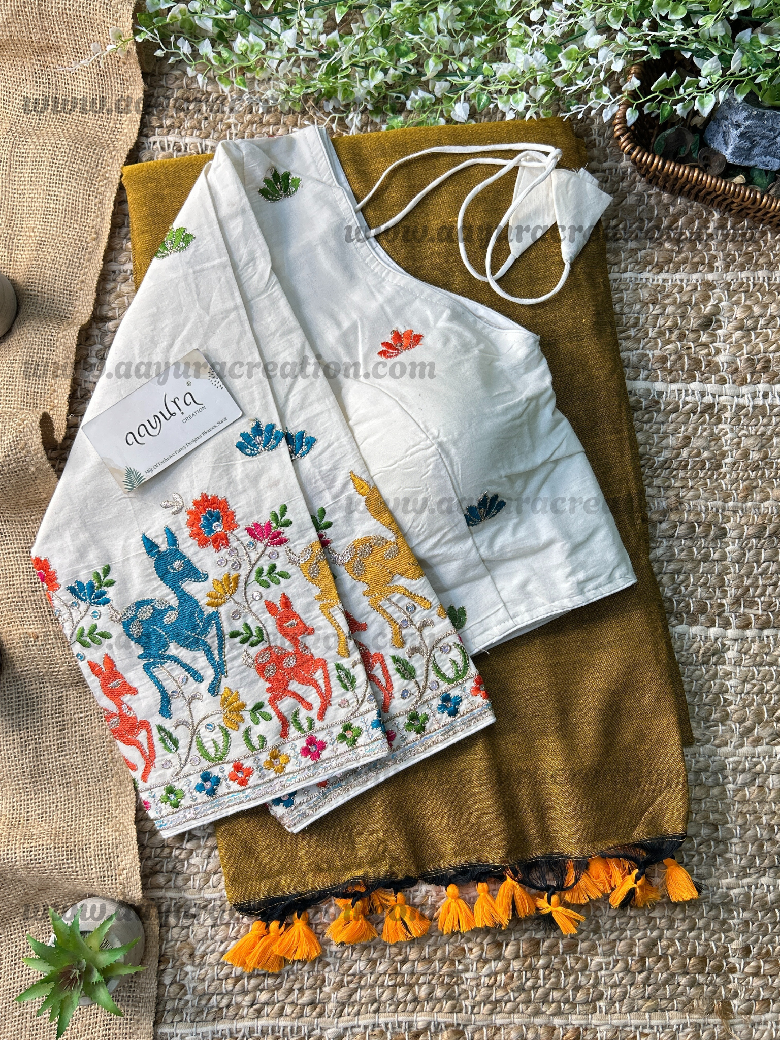 LoomLeya – Khadi Classics Pair