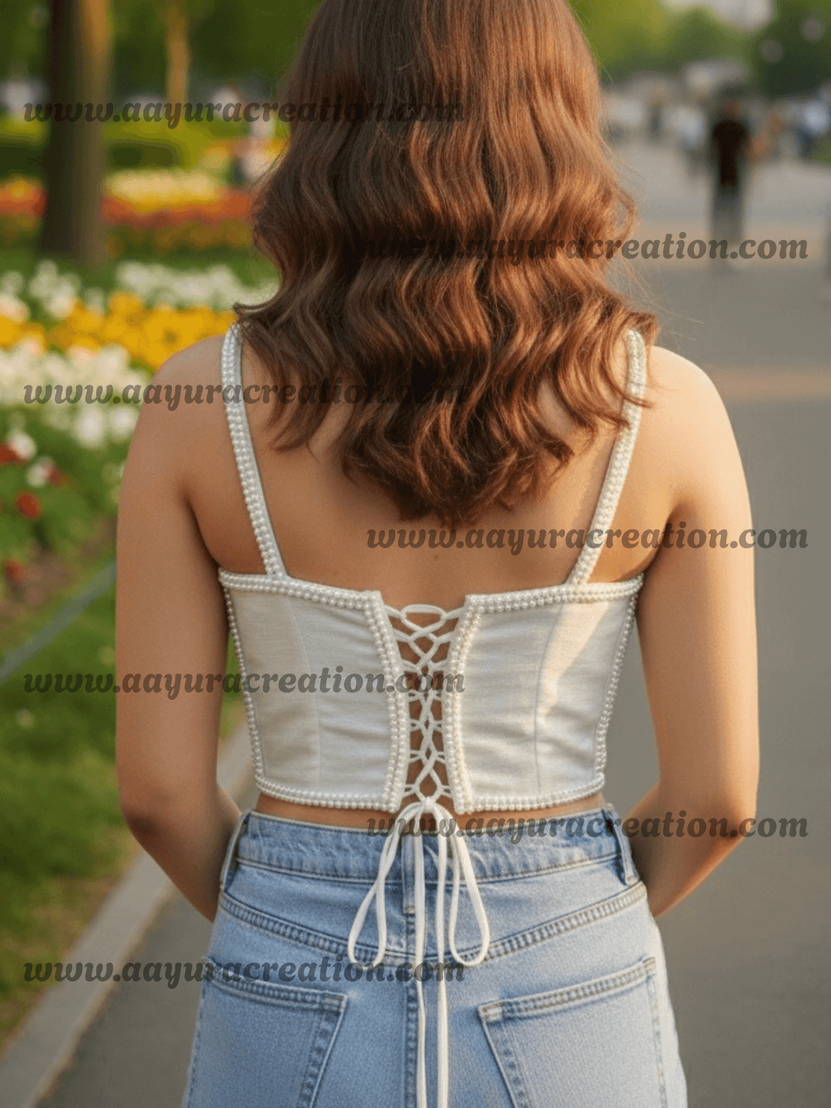 SHARIKA-WHITE