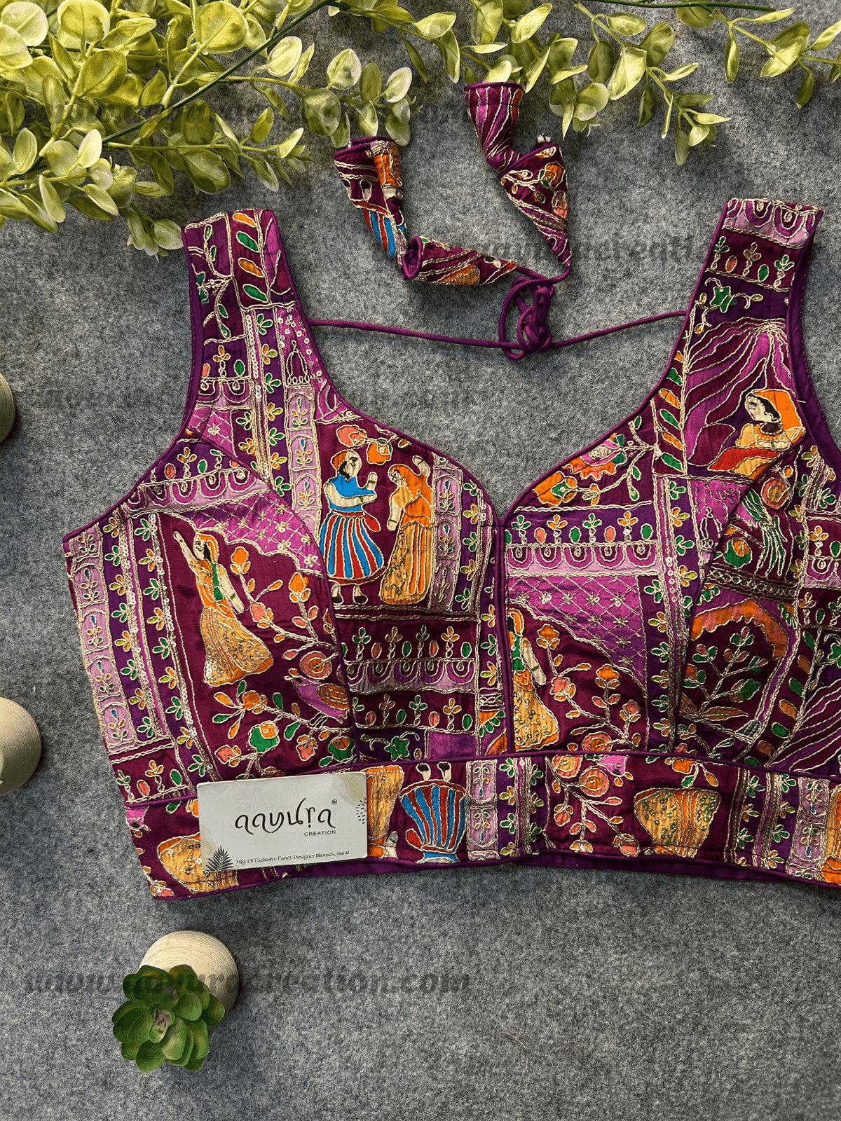 Empress Elegance Blouse ๐ธ