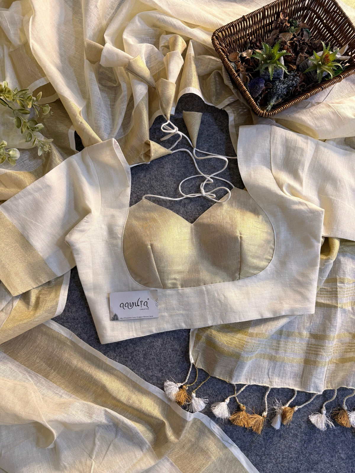 Handwoven Linen Grace Saree