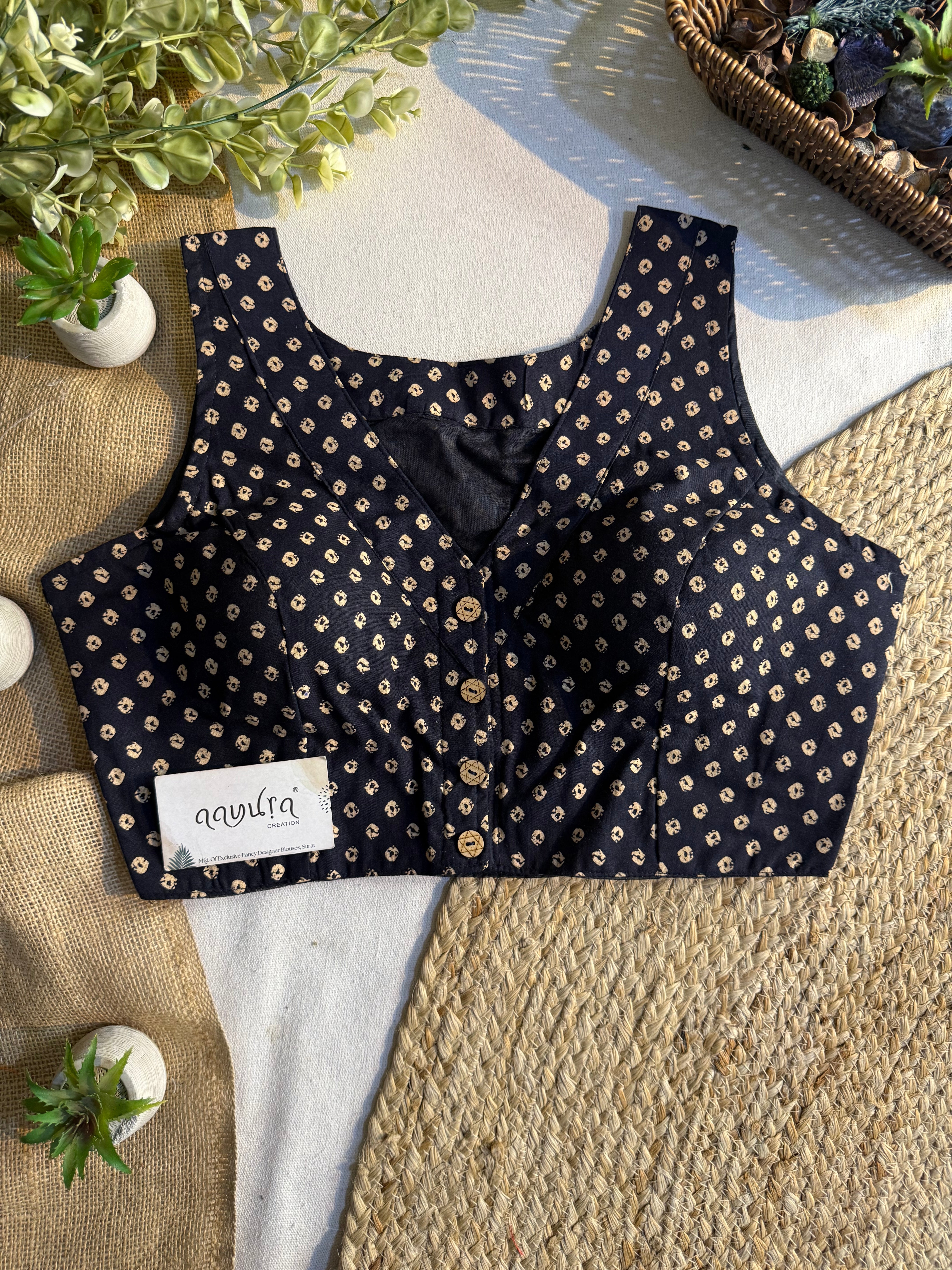 Cotton Collar Neck