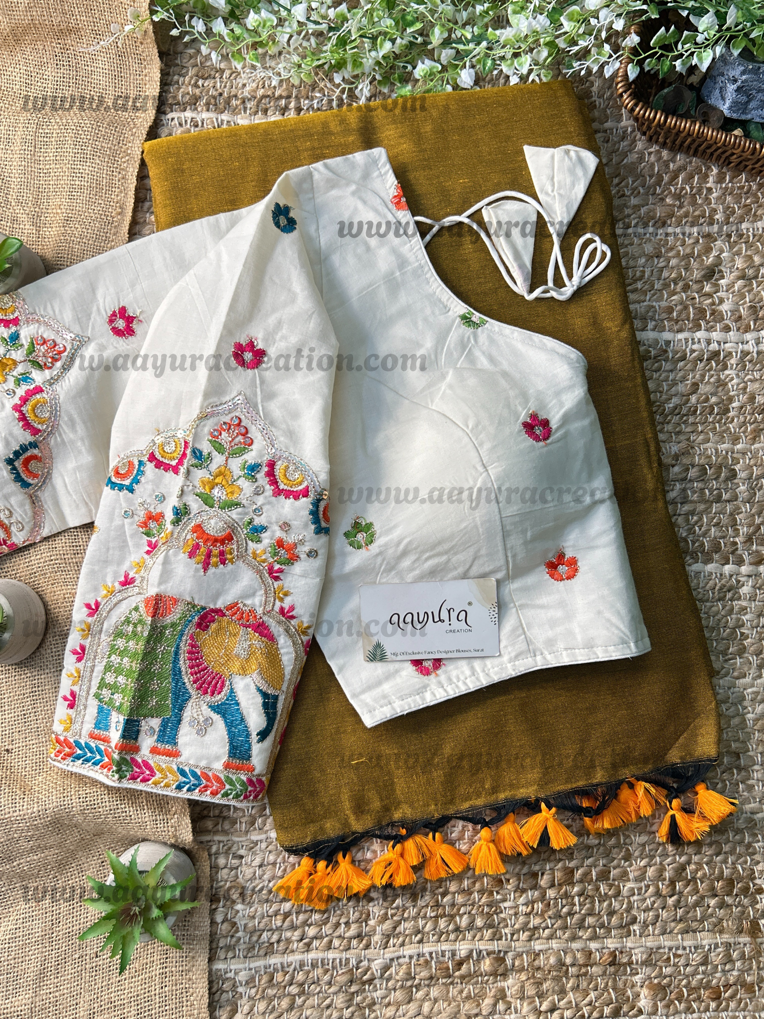 LoomLeya – Khadi Classics Pair