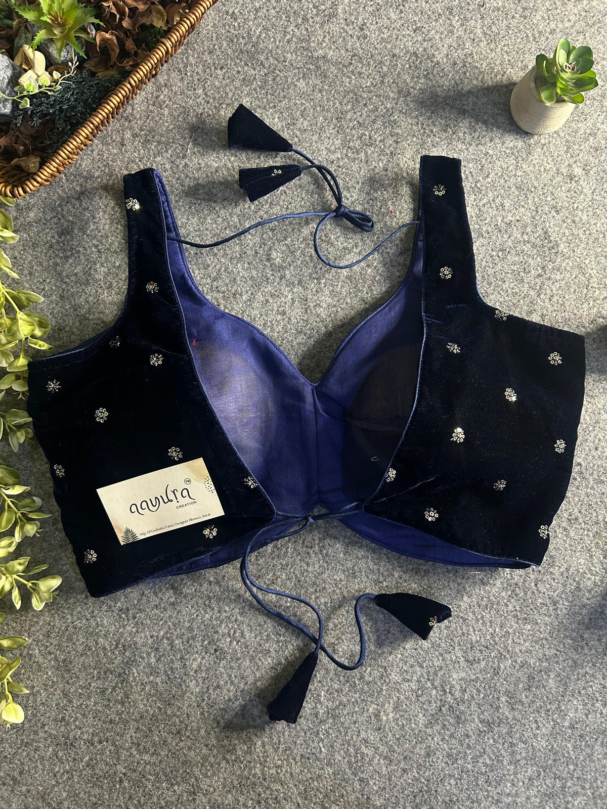 Butty Backless