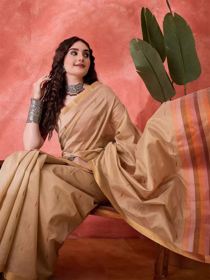 Heritage Weave ā Heavy Jacquard Saree