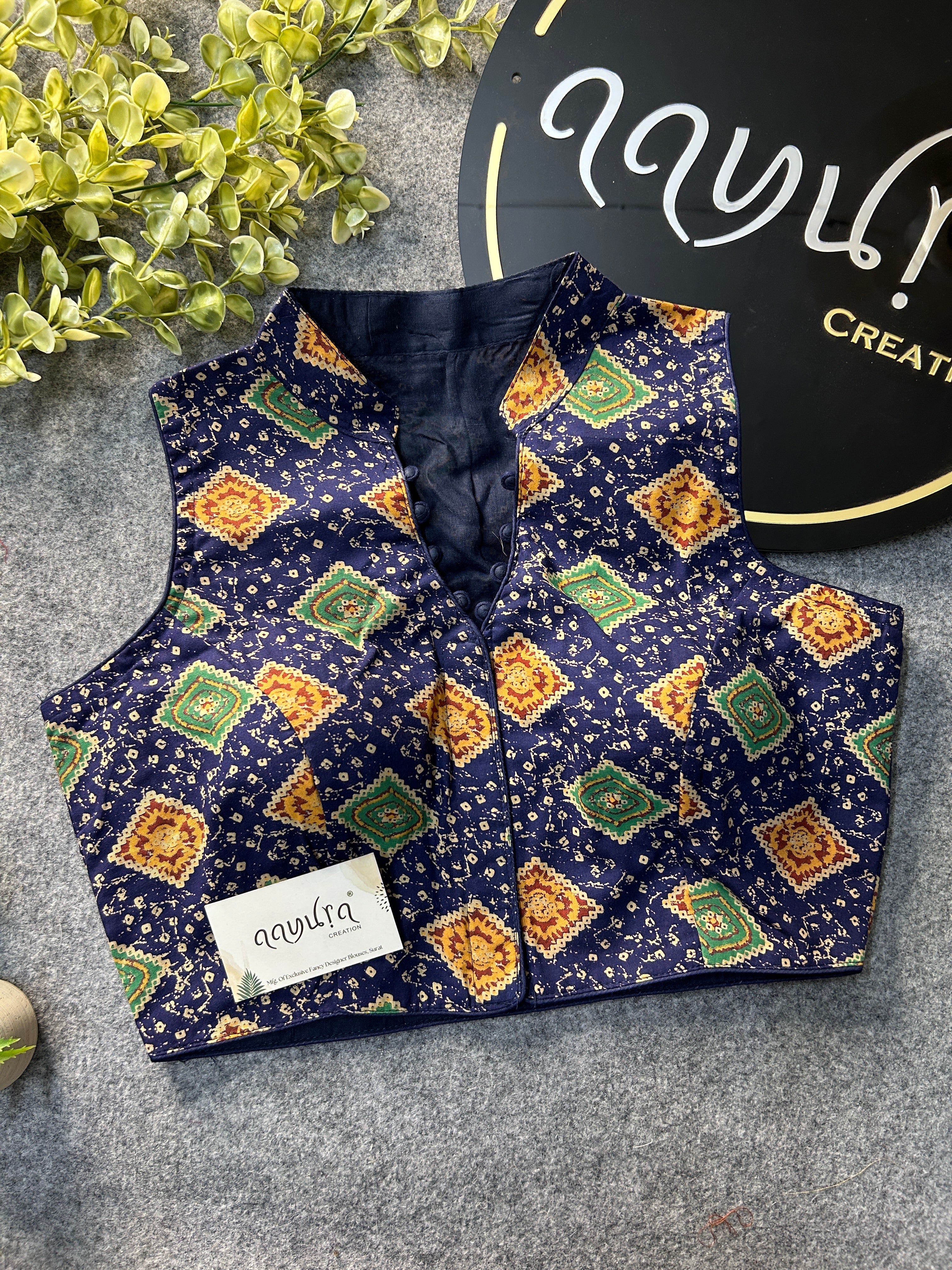 Highneck Cotton Blouse