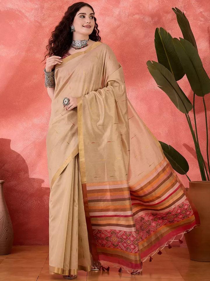 Heritage Weave ā Heavy Jacquard Saree