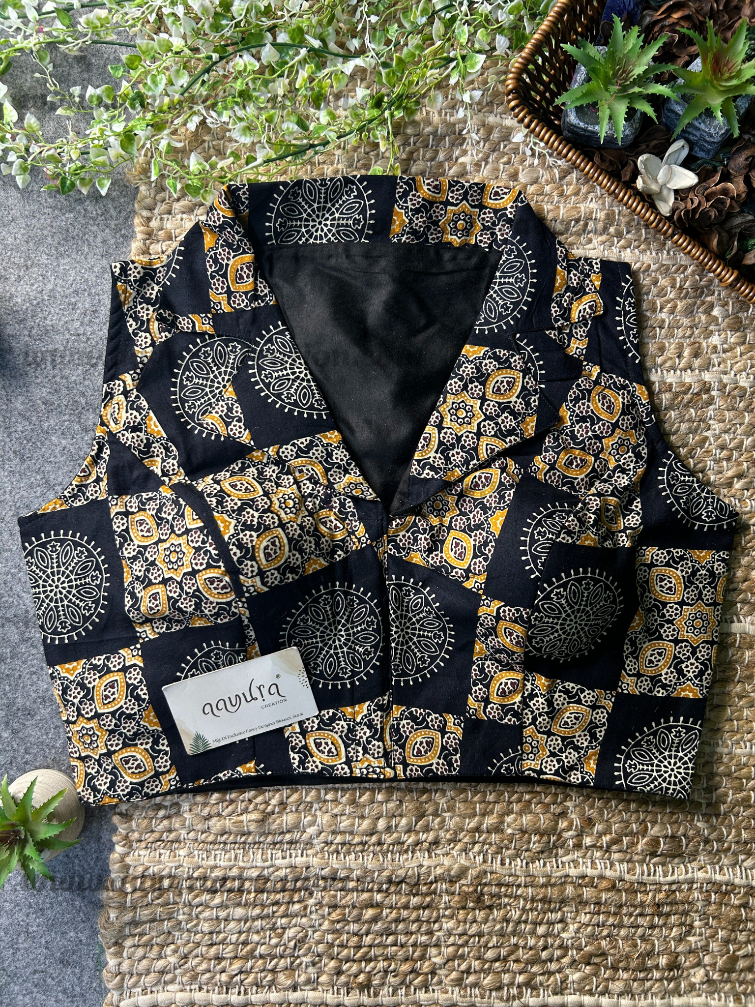 Cotton Coller Neck