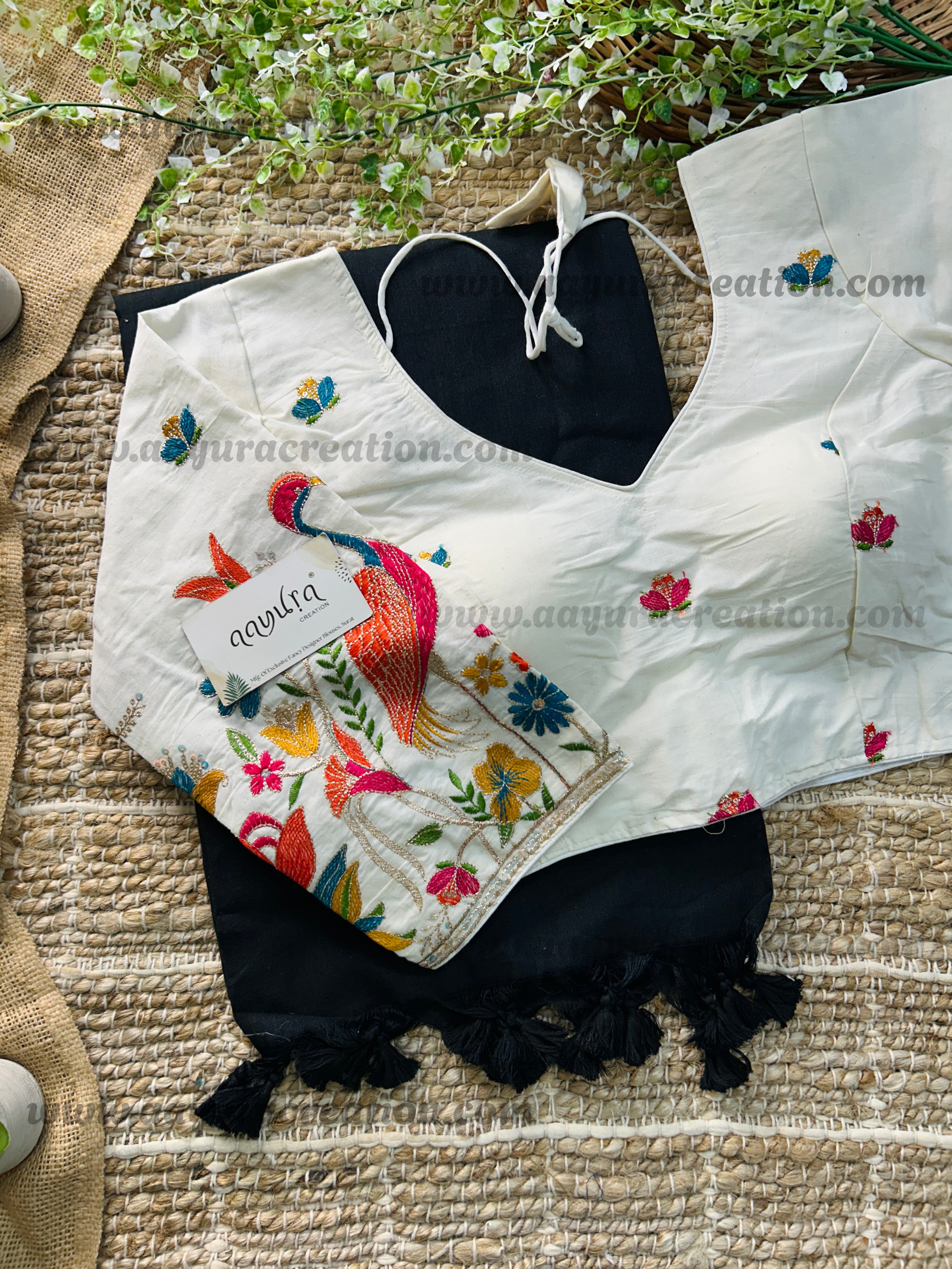 LoomLeya – Khadi Classics Pair