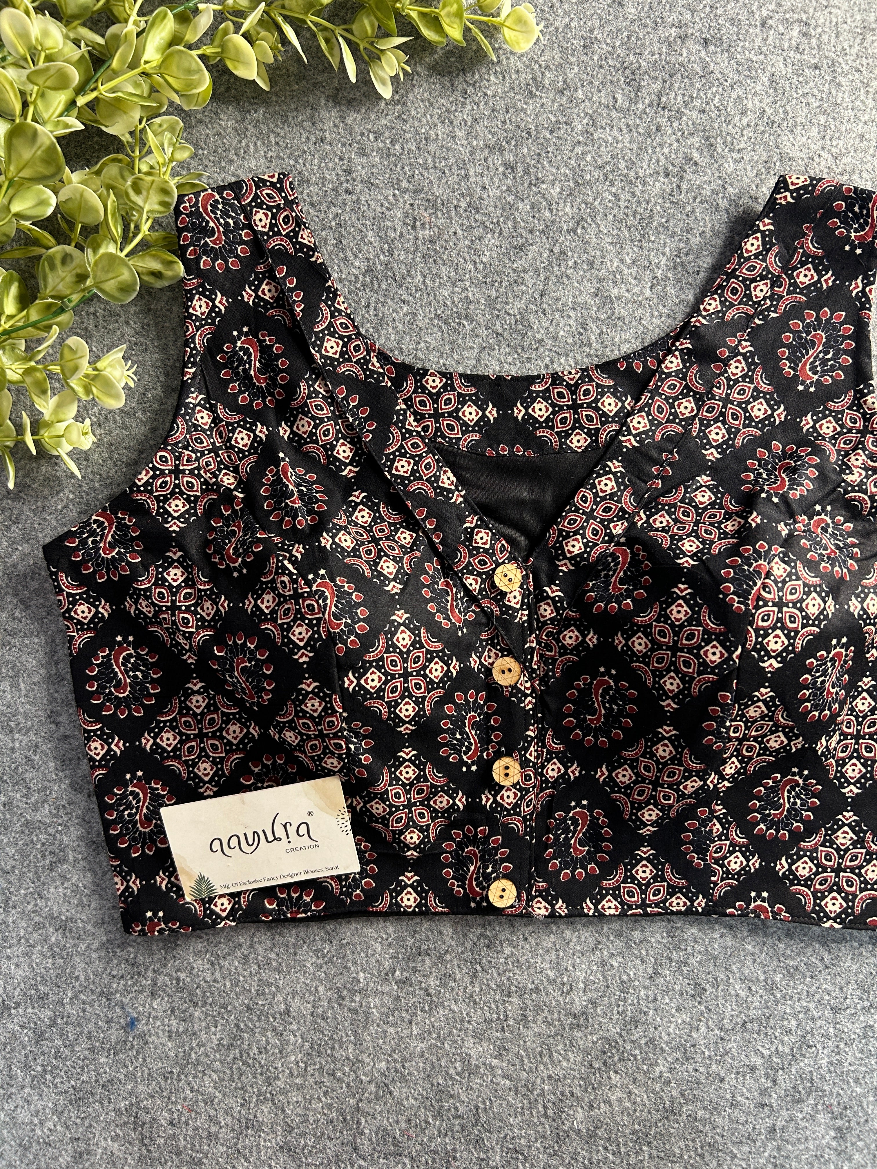 Cotton Coller Neck