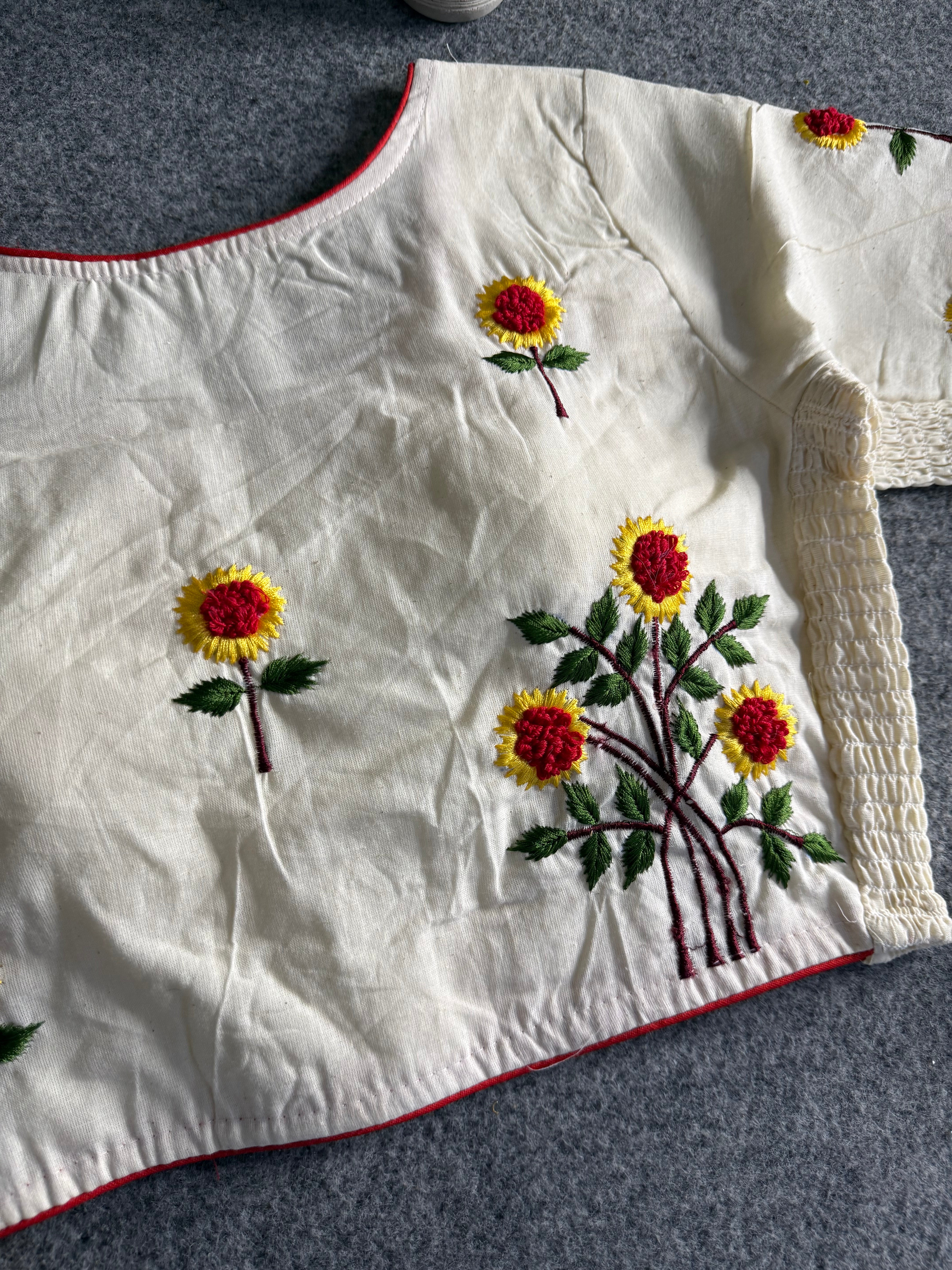 Khadi Threaded Streatchable Blouse