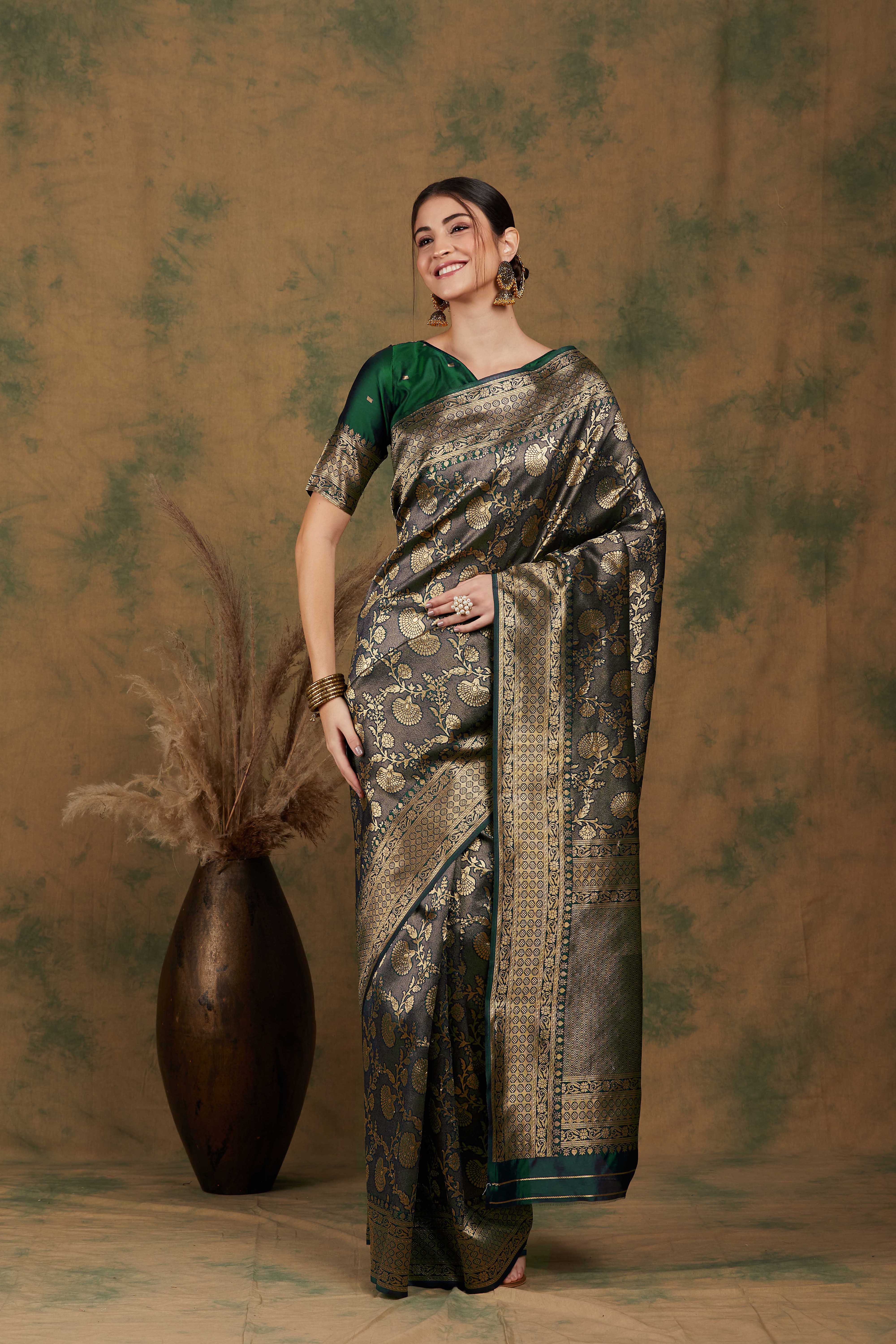 Banarasi Silk Flower Jall Saree-Green