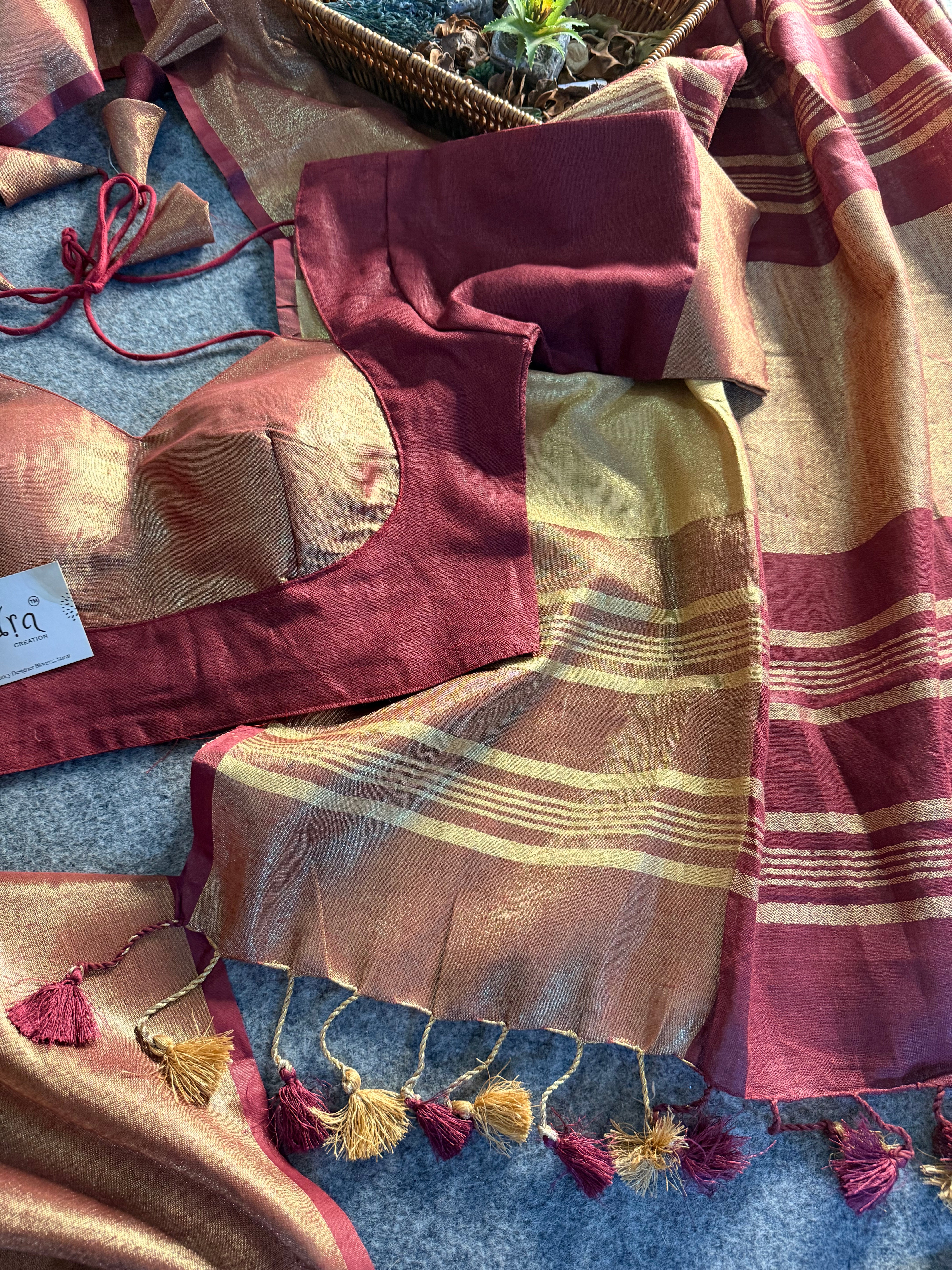 Handwoven Linen Grace Saree