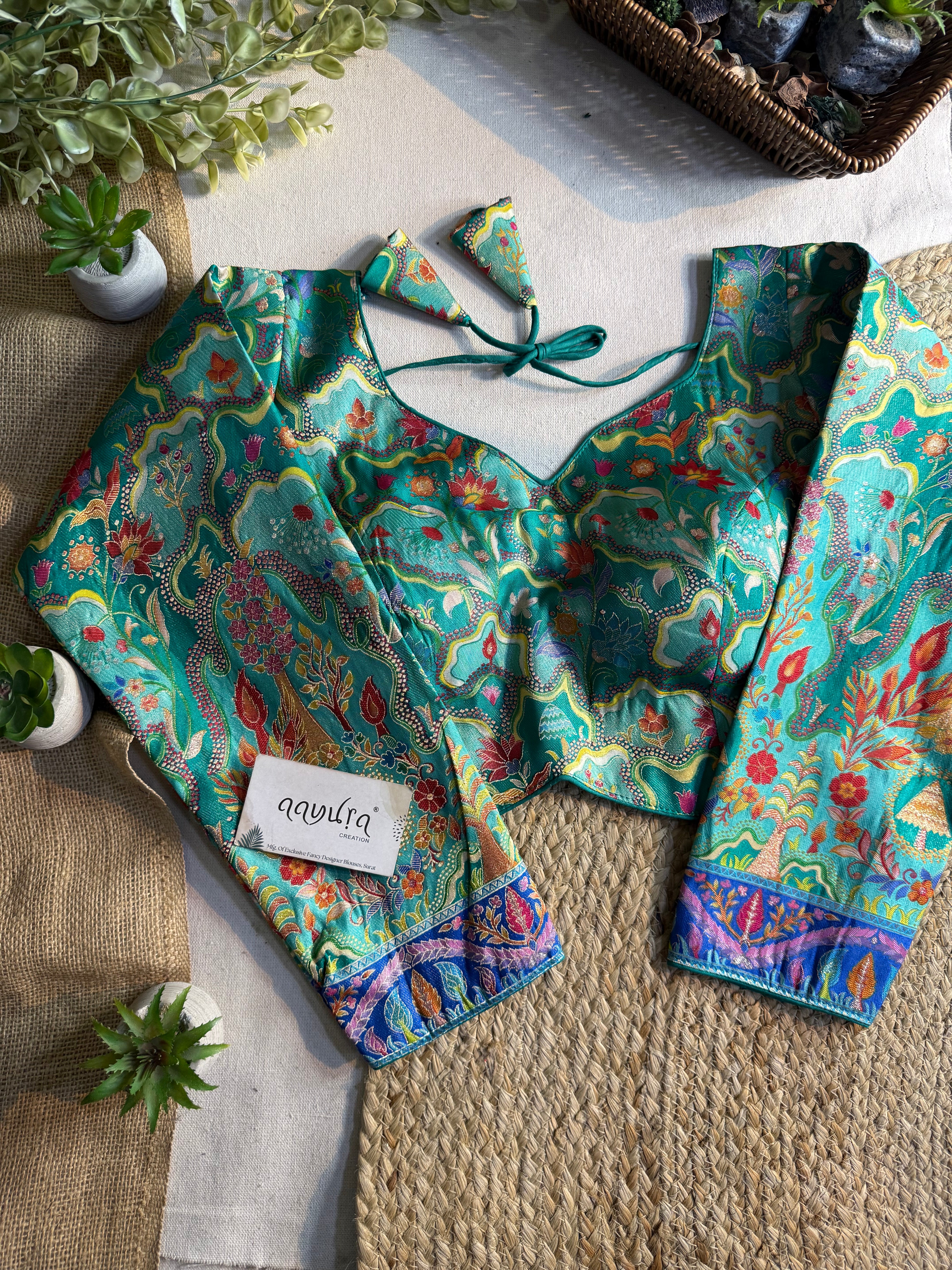 Vintage Noor Blouse
