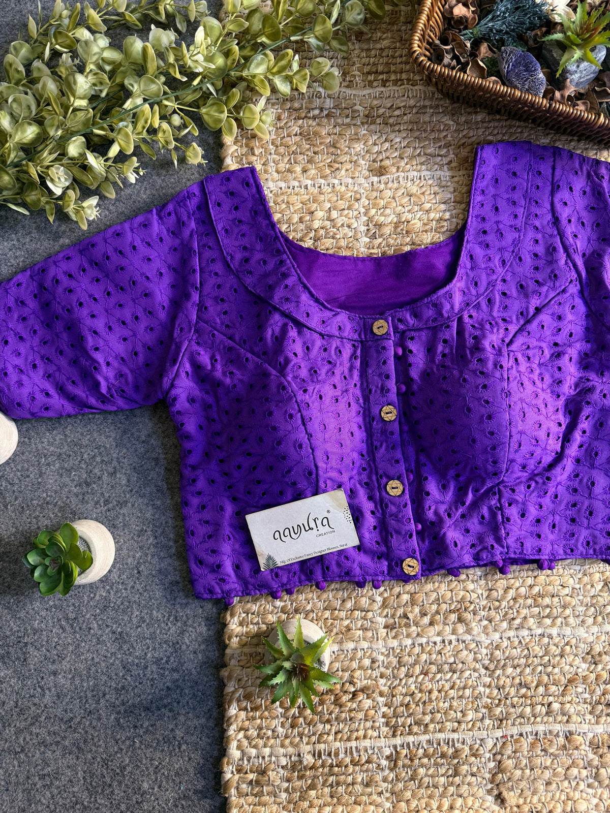 Hakoba Collar Blouse