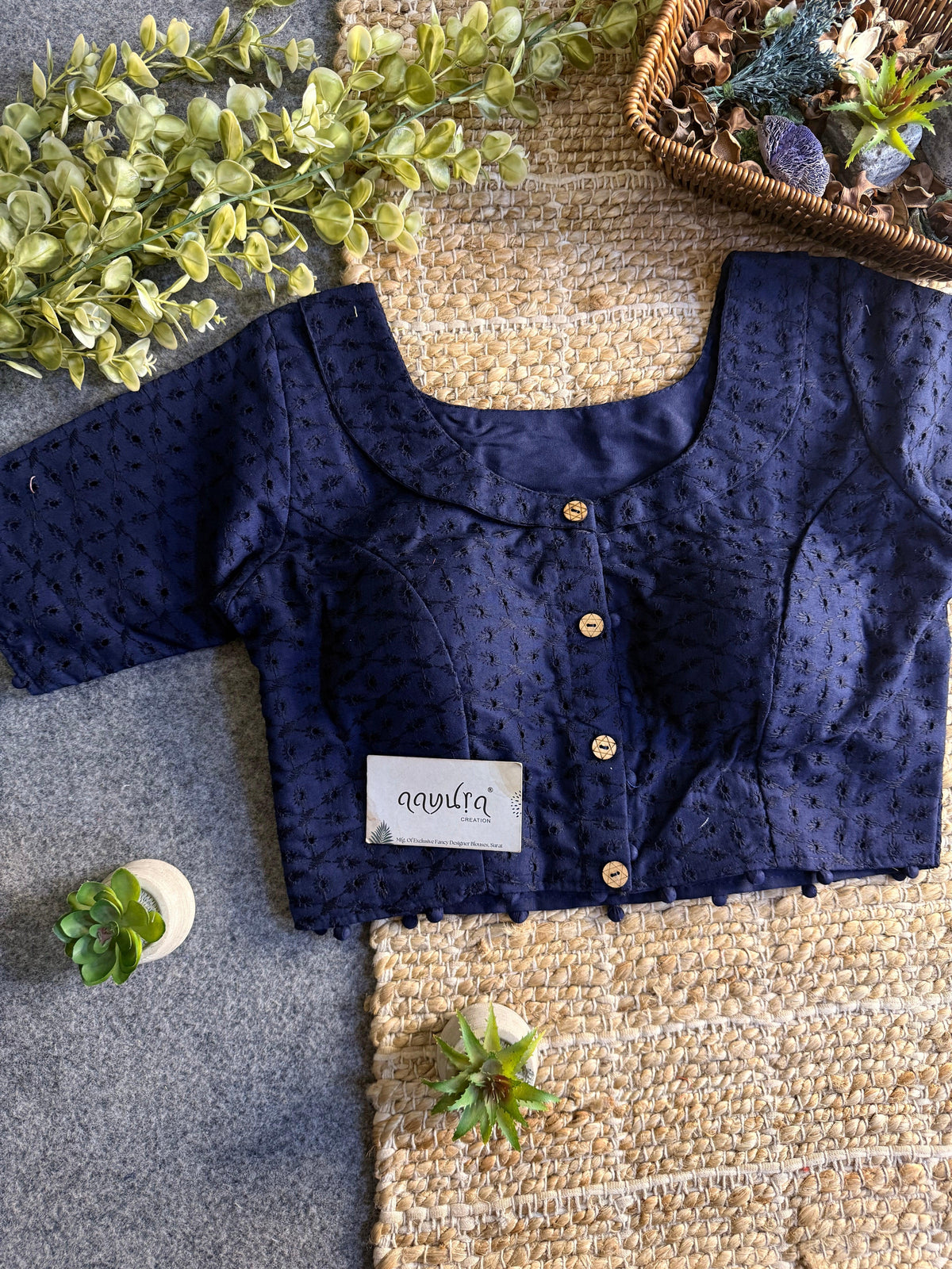 Hakoba Collar Blouse
