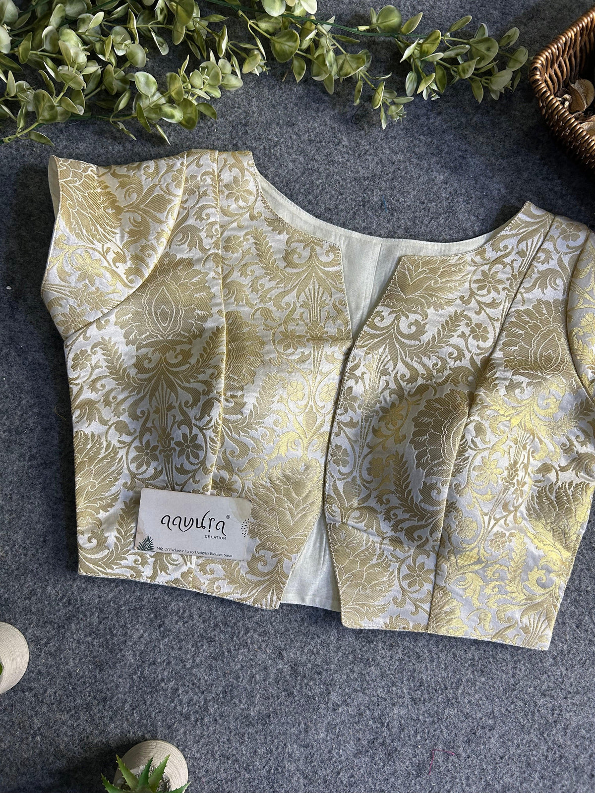 Vanshika Front Open Blouse