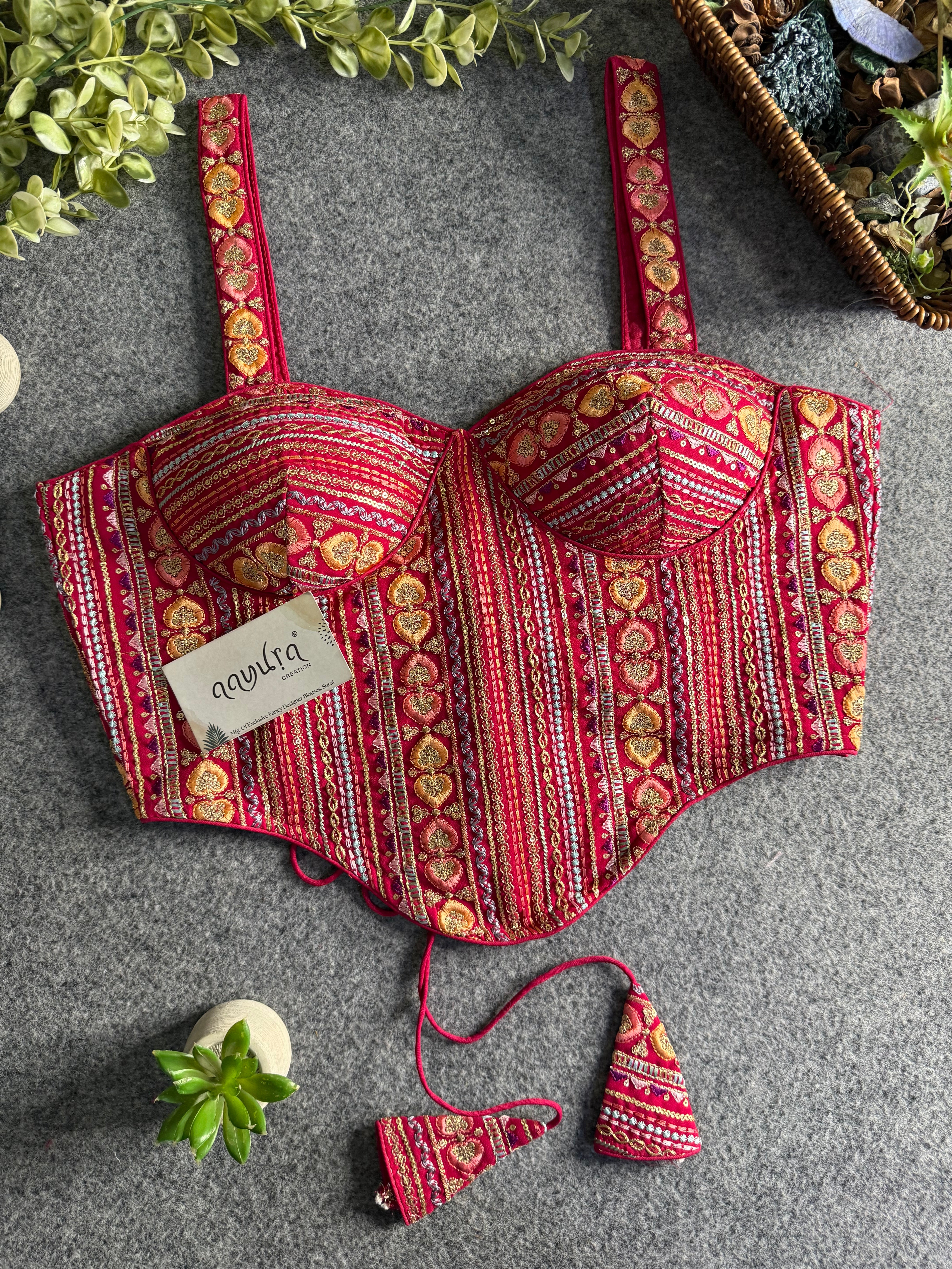 Aarini Elegance Blouse