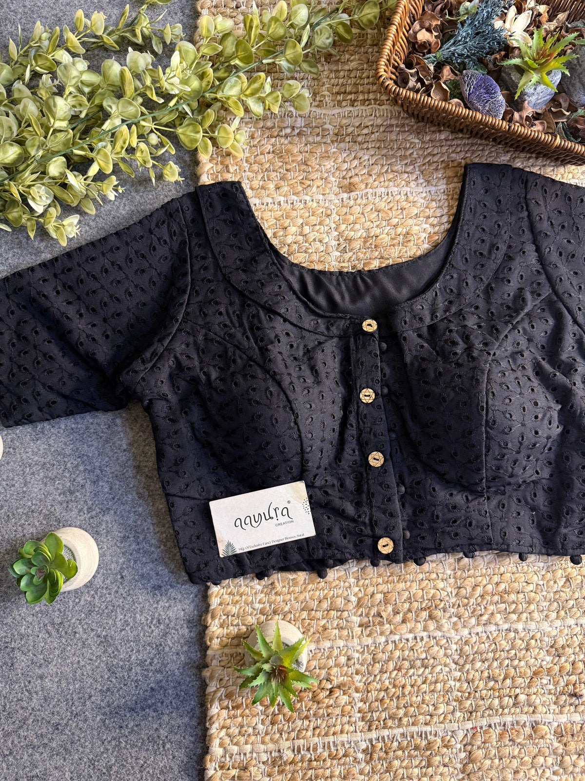 Hakoba Collar Blouse