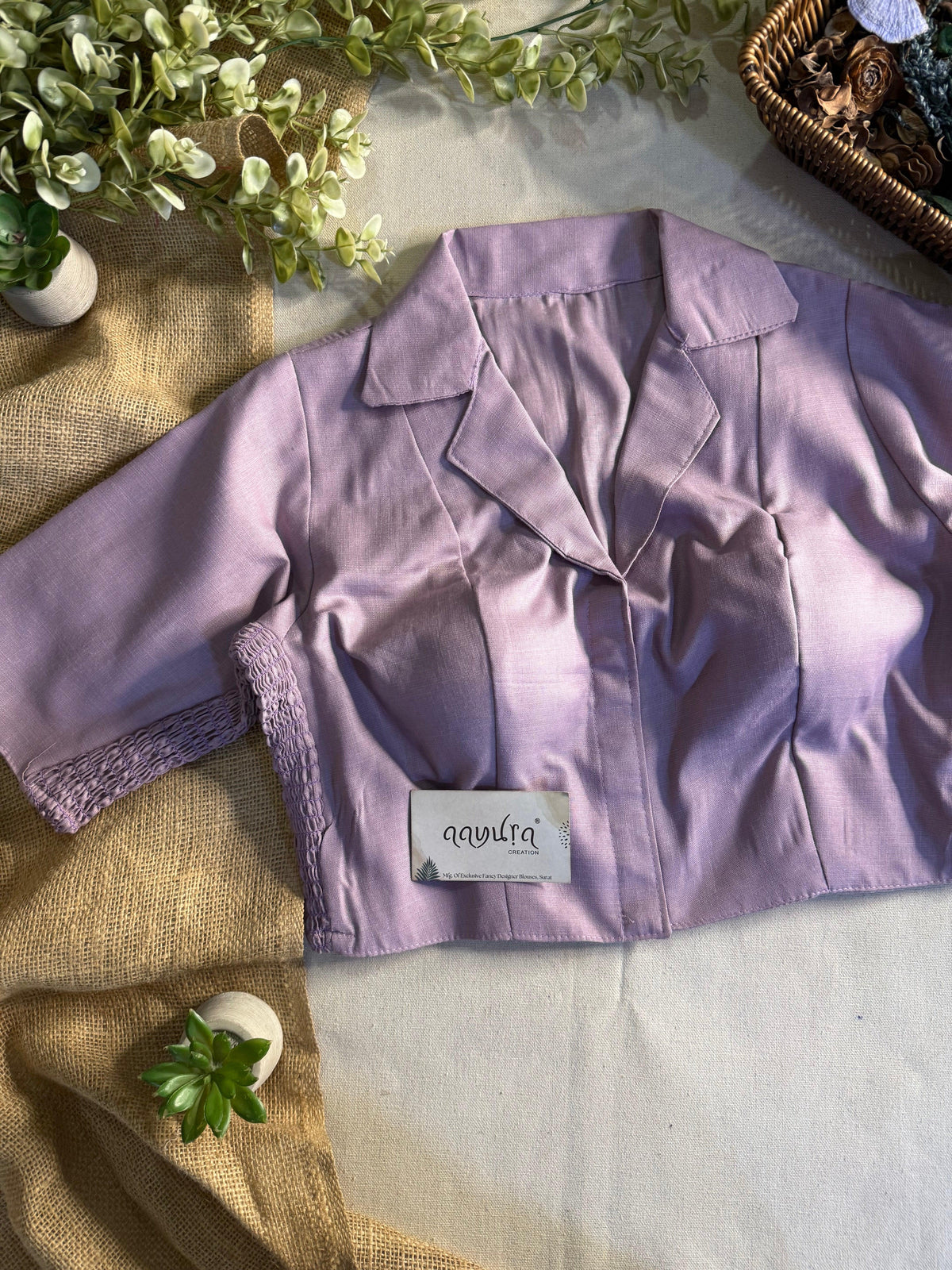 Comfort Fit Cotton Collar Blouse