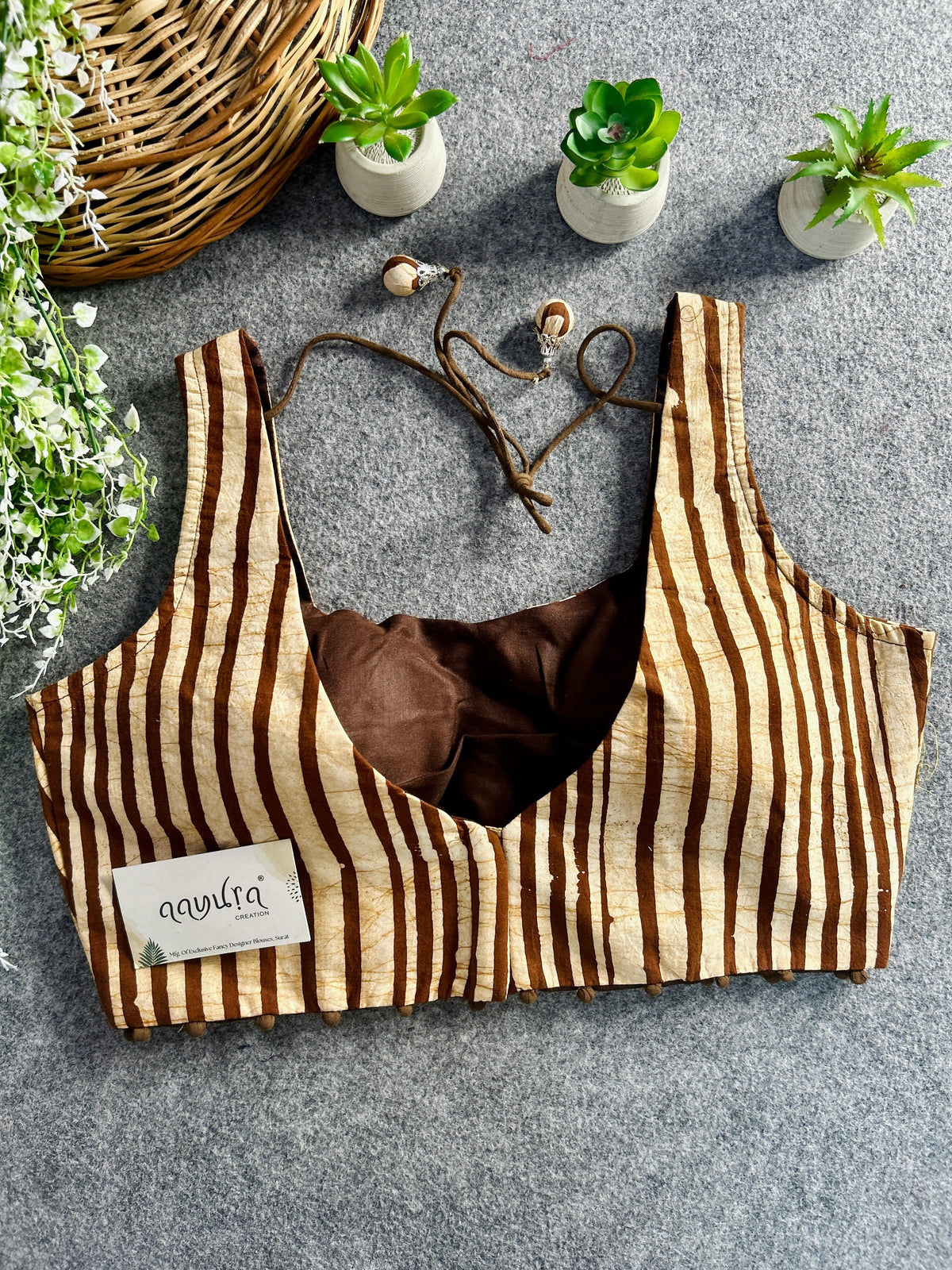 Nikita-Blouse