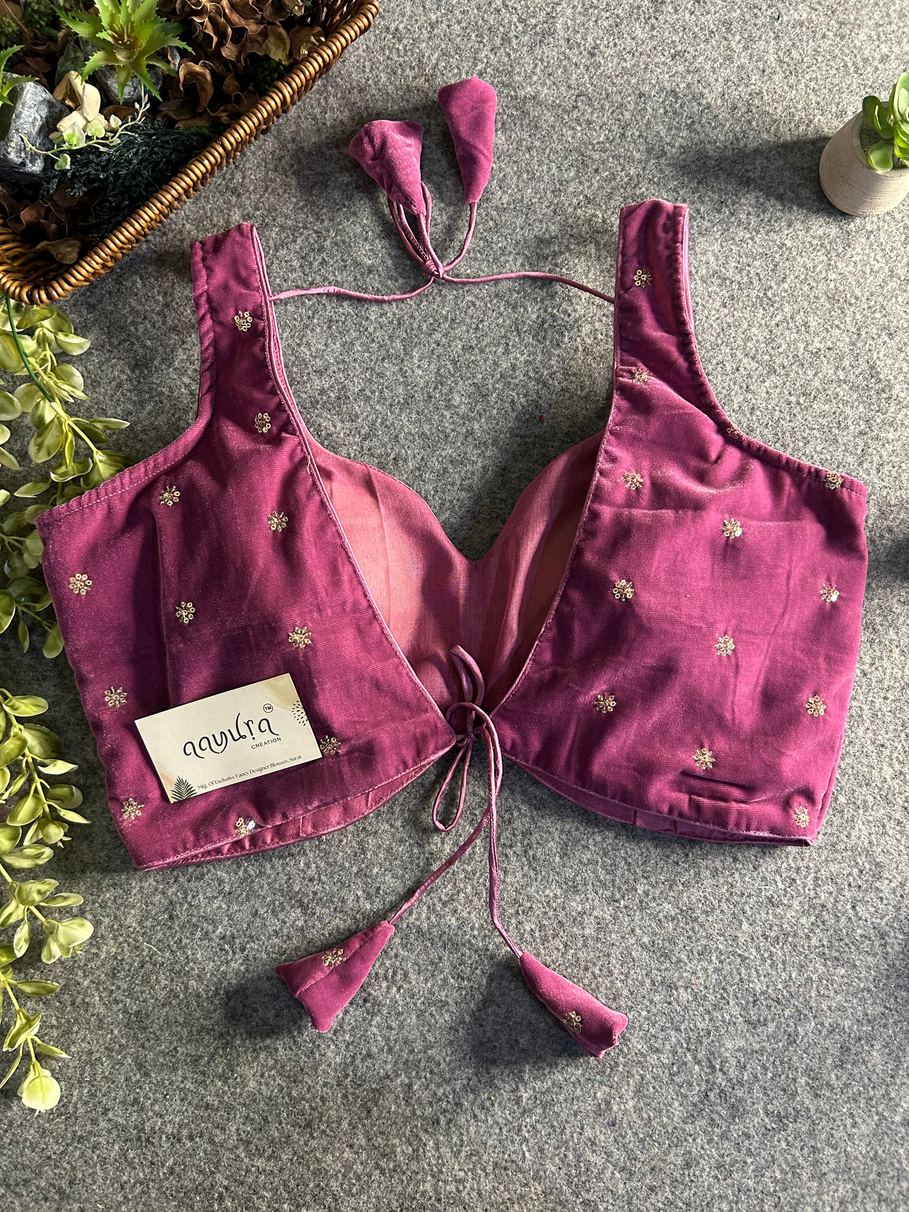 Butty Backless