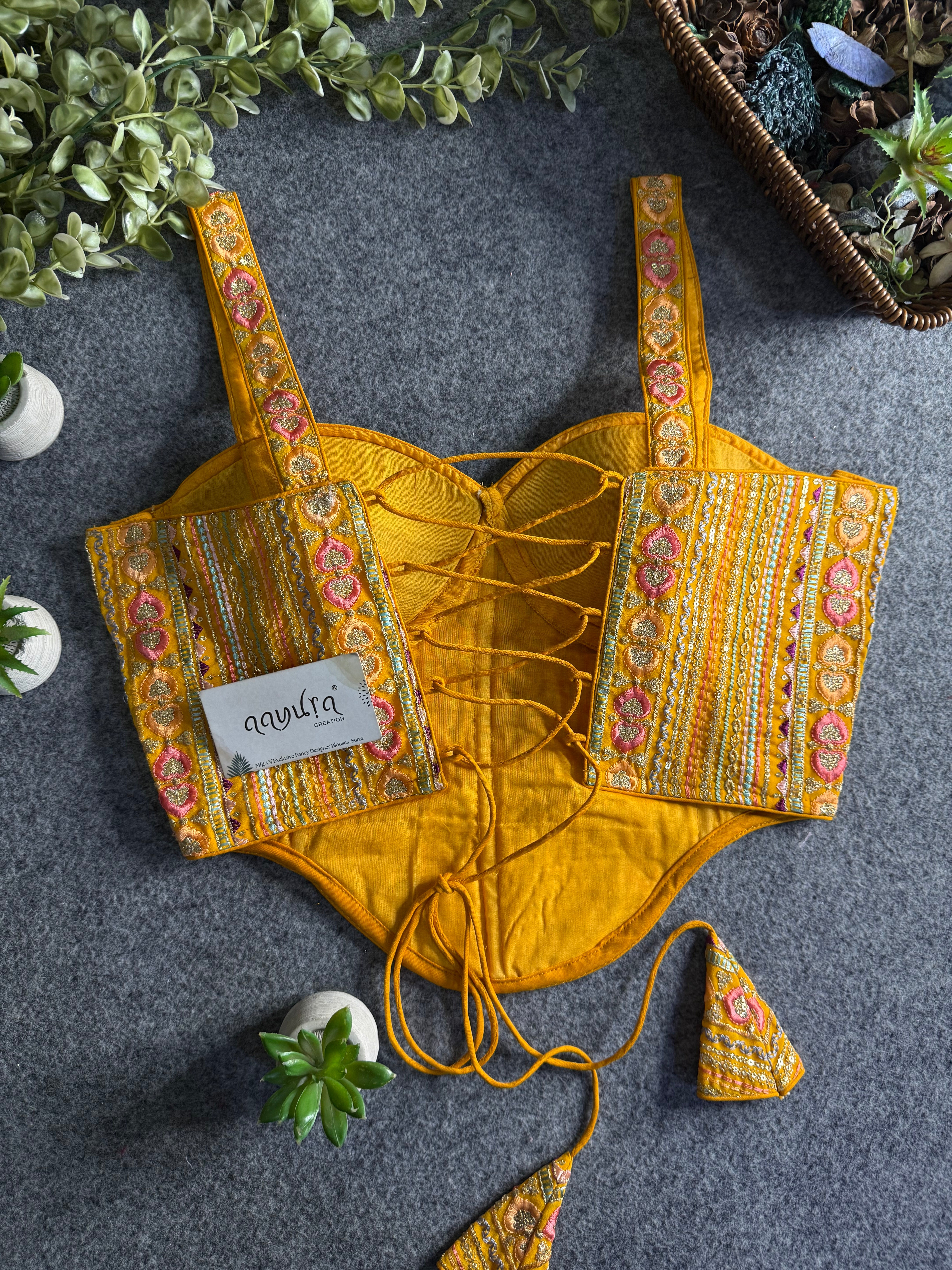 Aarini Elegance Blouse