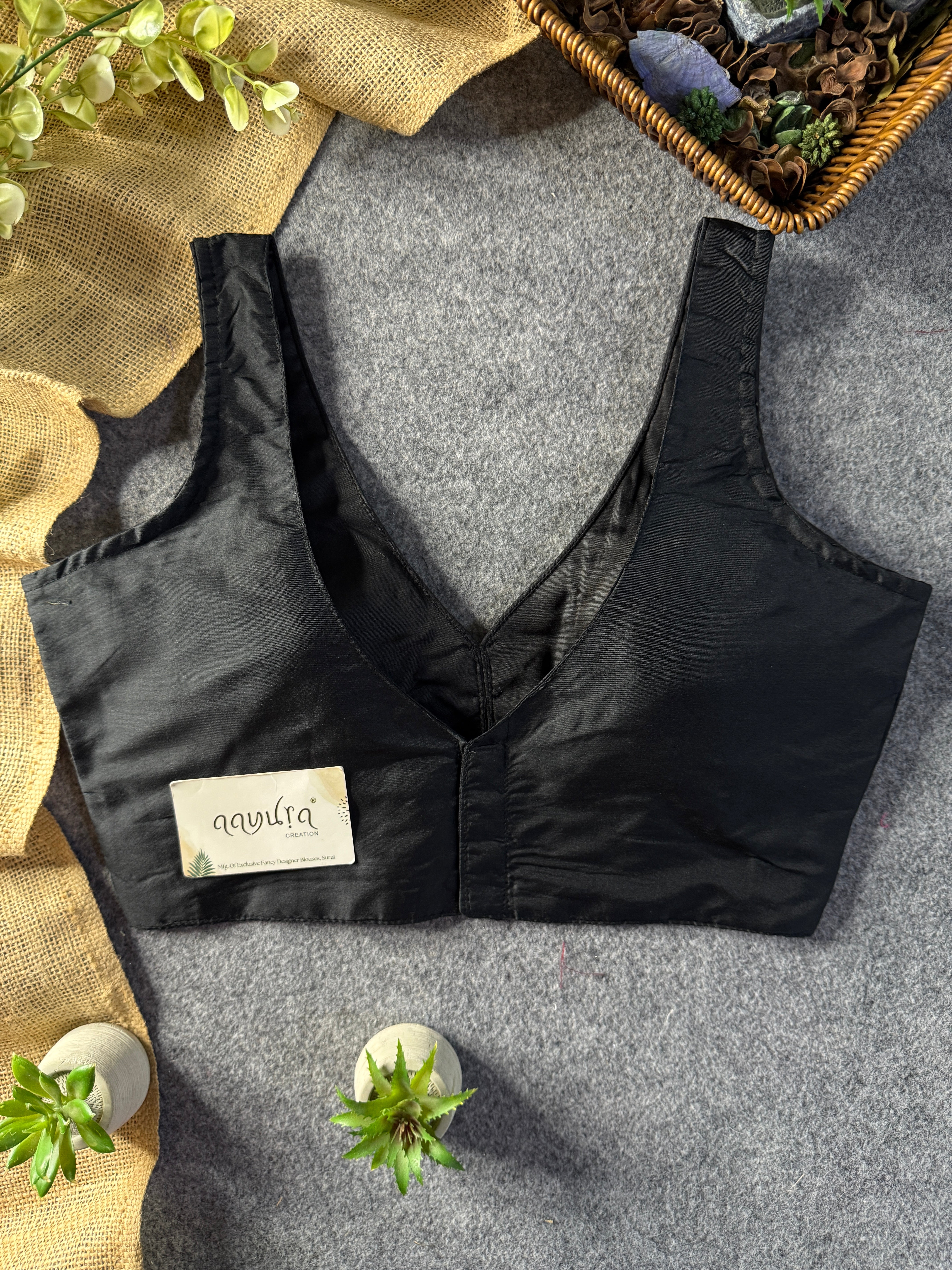 BOLLYWOOD STYLE-BLACK