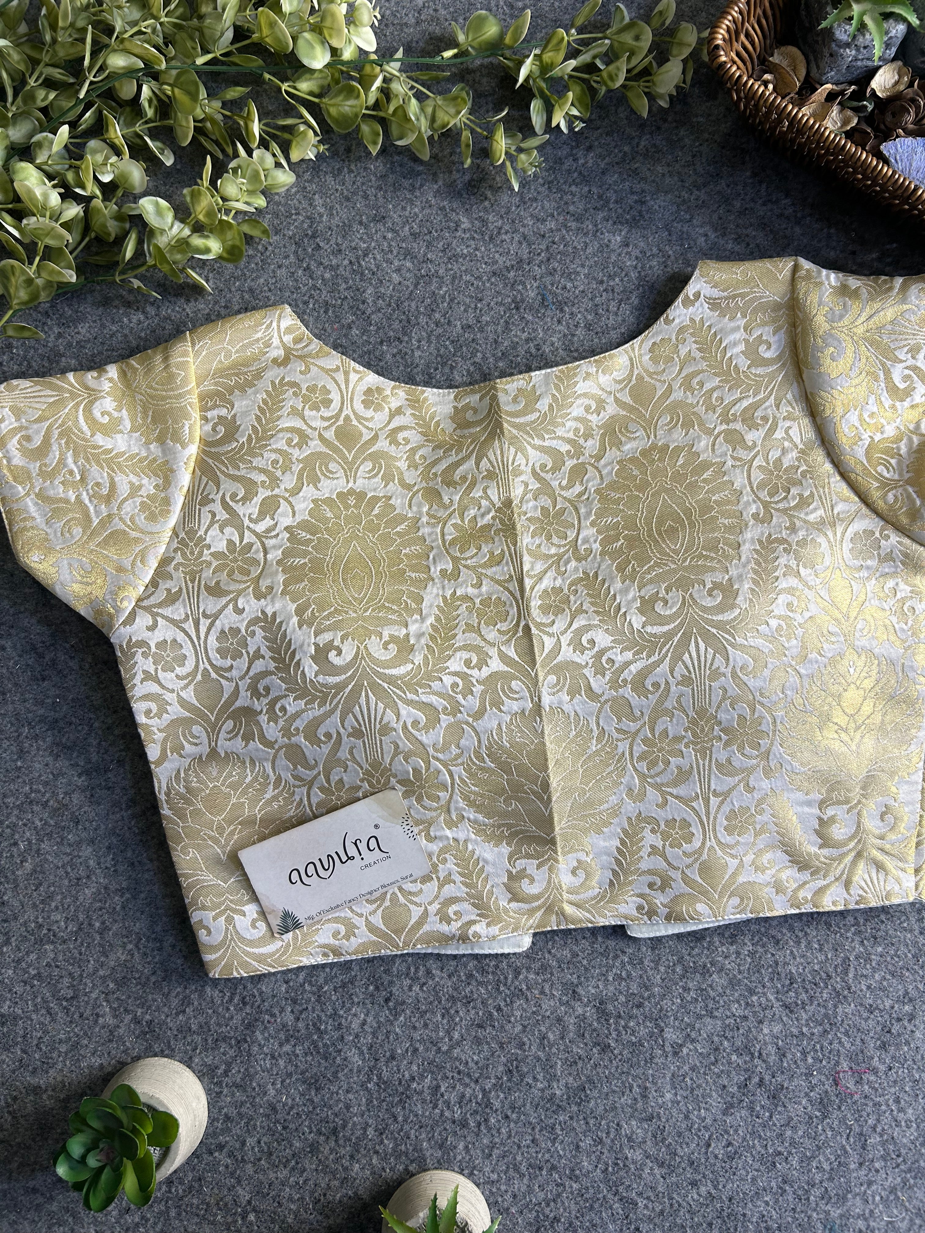 Vanshika Front Open Blouse