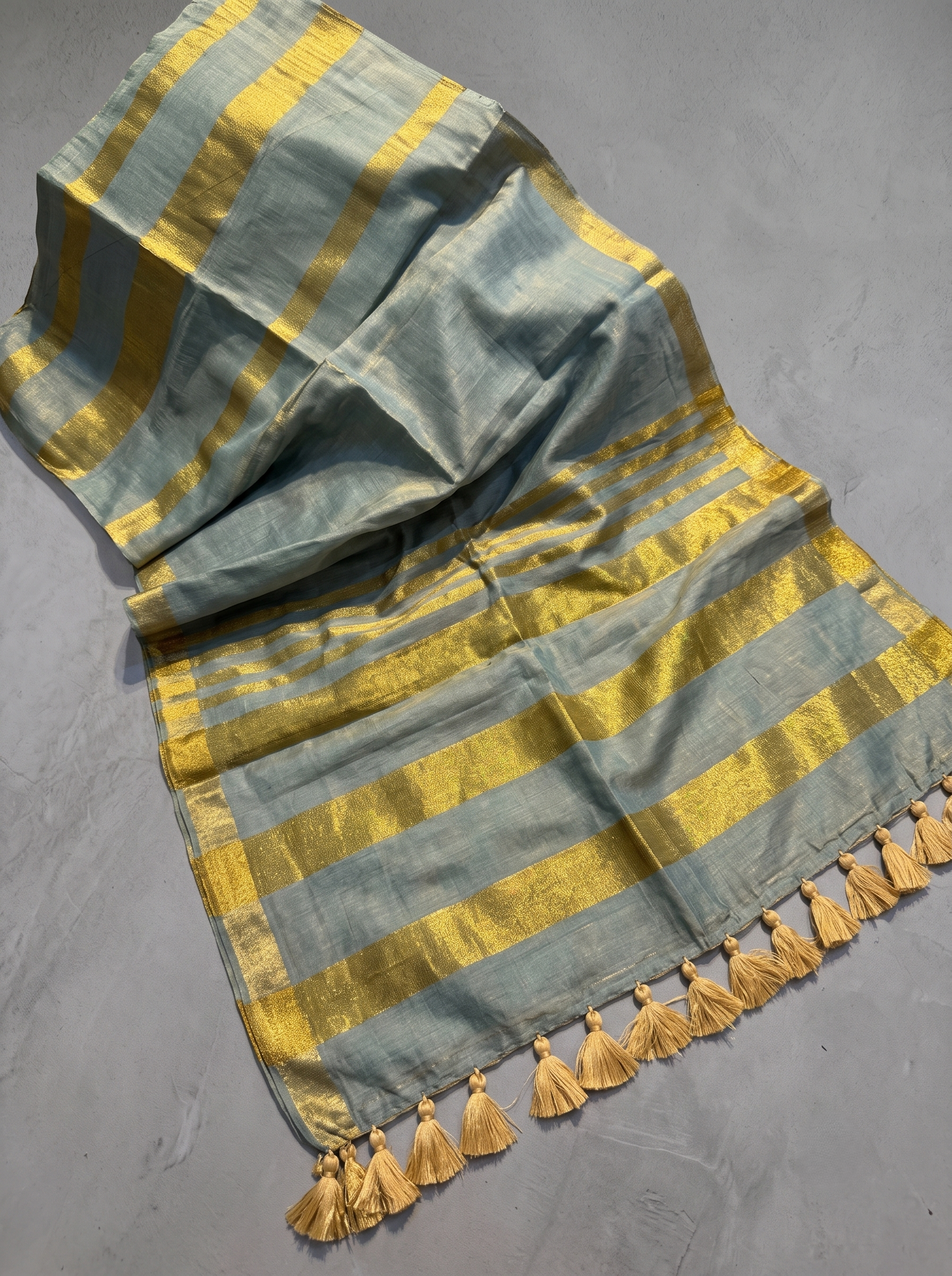 Pastel Checks Charm Linen Tissue Saree