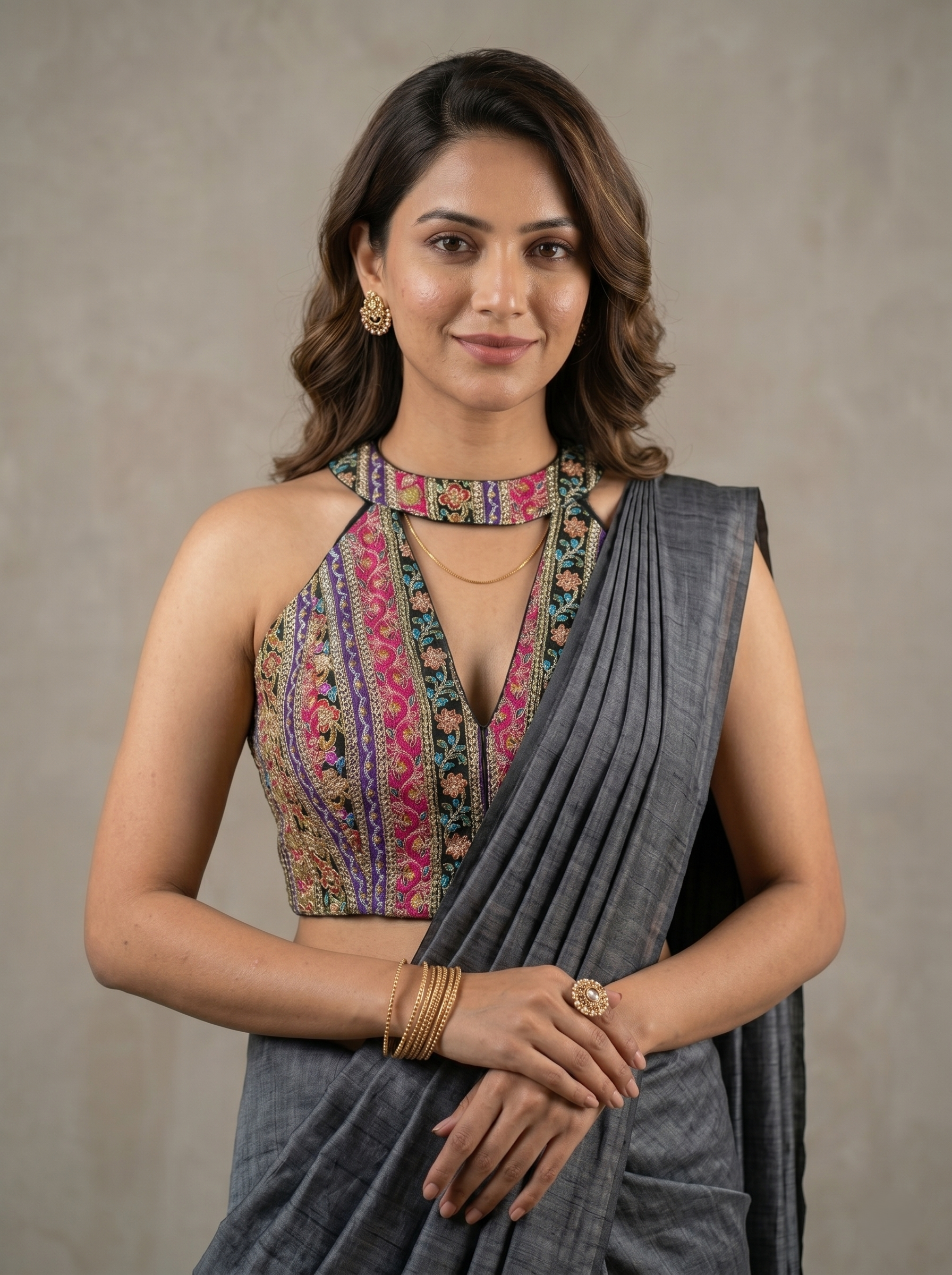 Diva Glow Halter Neck Blouse
