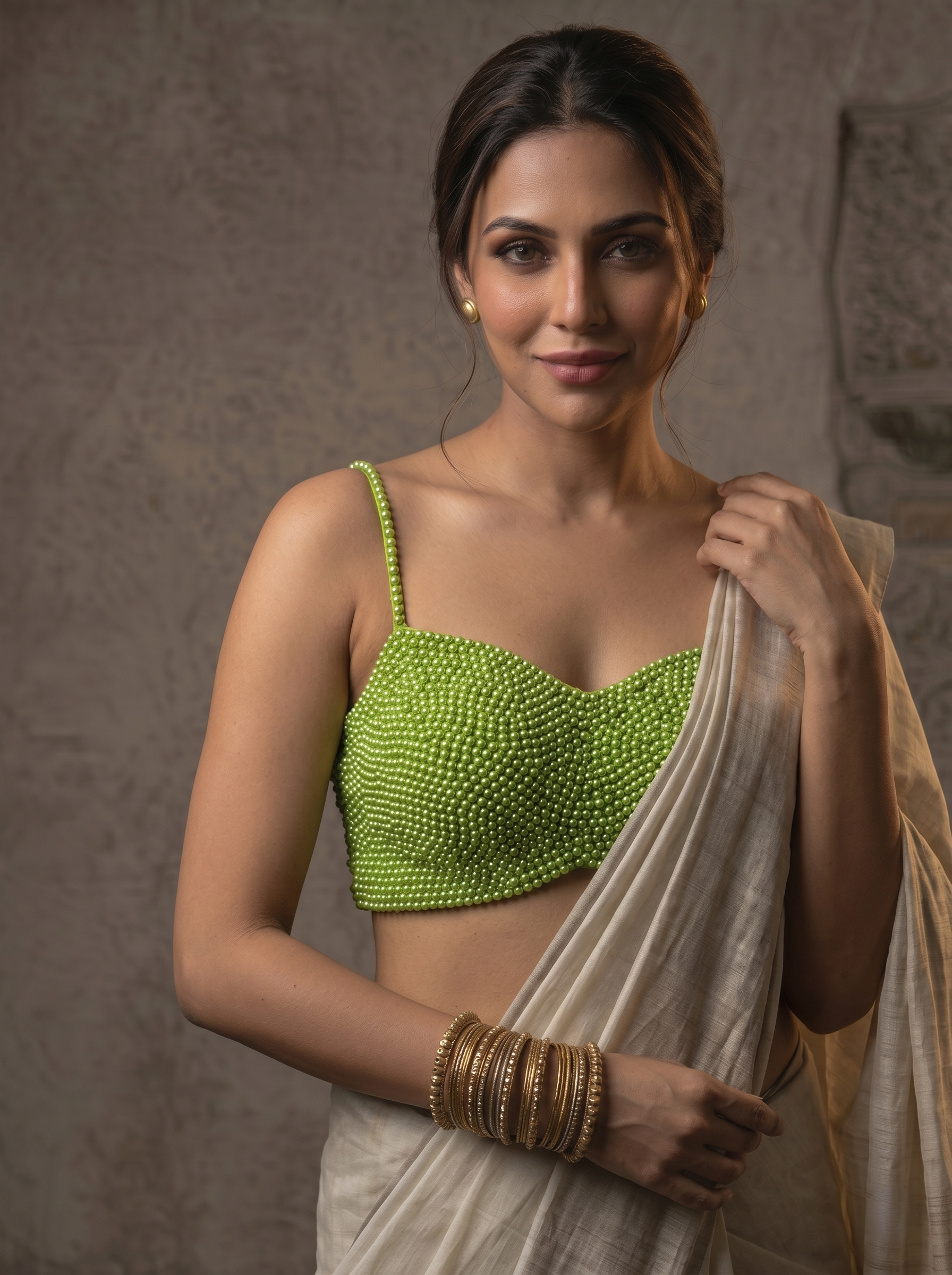 Classic Pearl Beauty Blouse