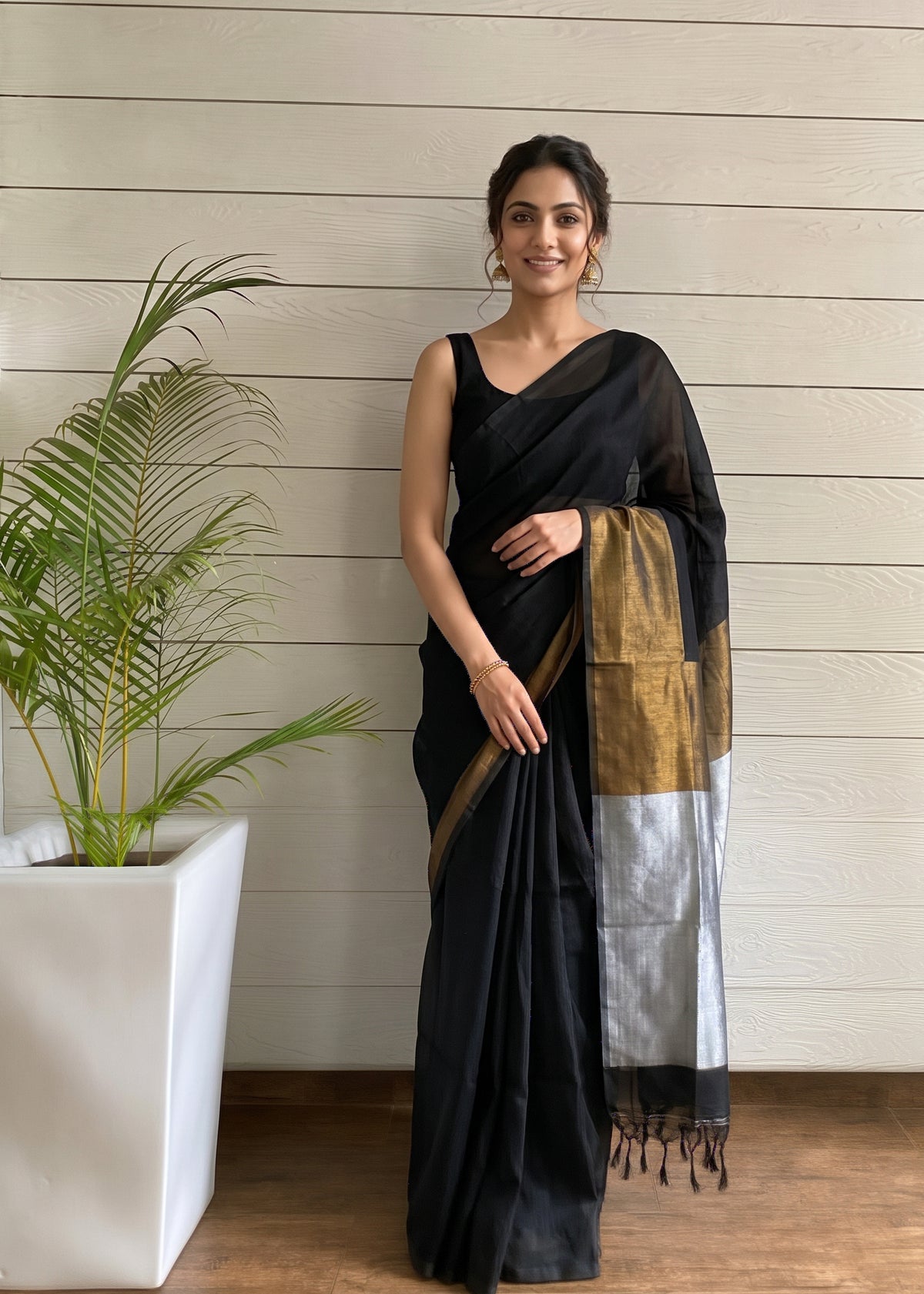 Tara Luxe D Linen Saree
