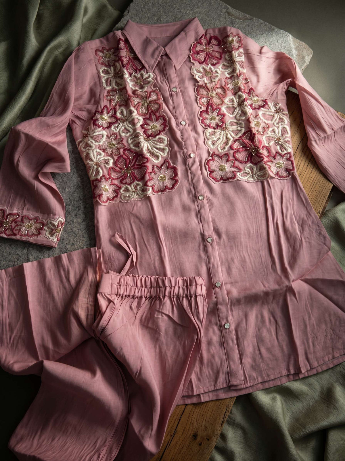 Aura Mal Chanderi Koti Set