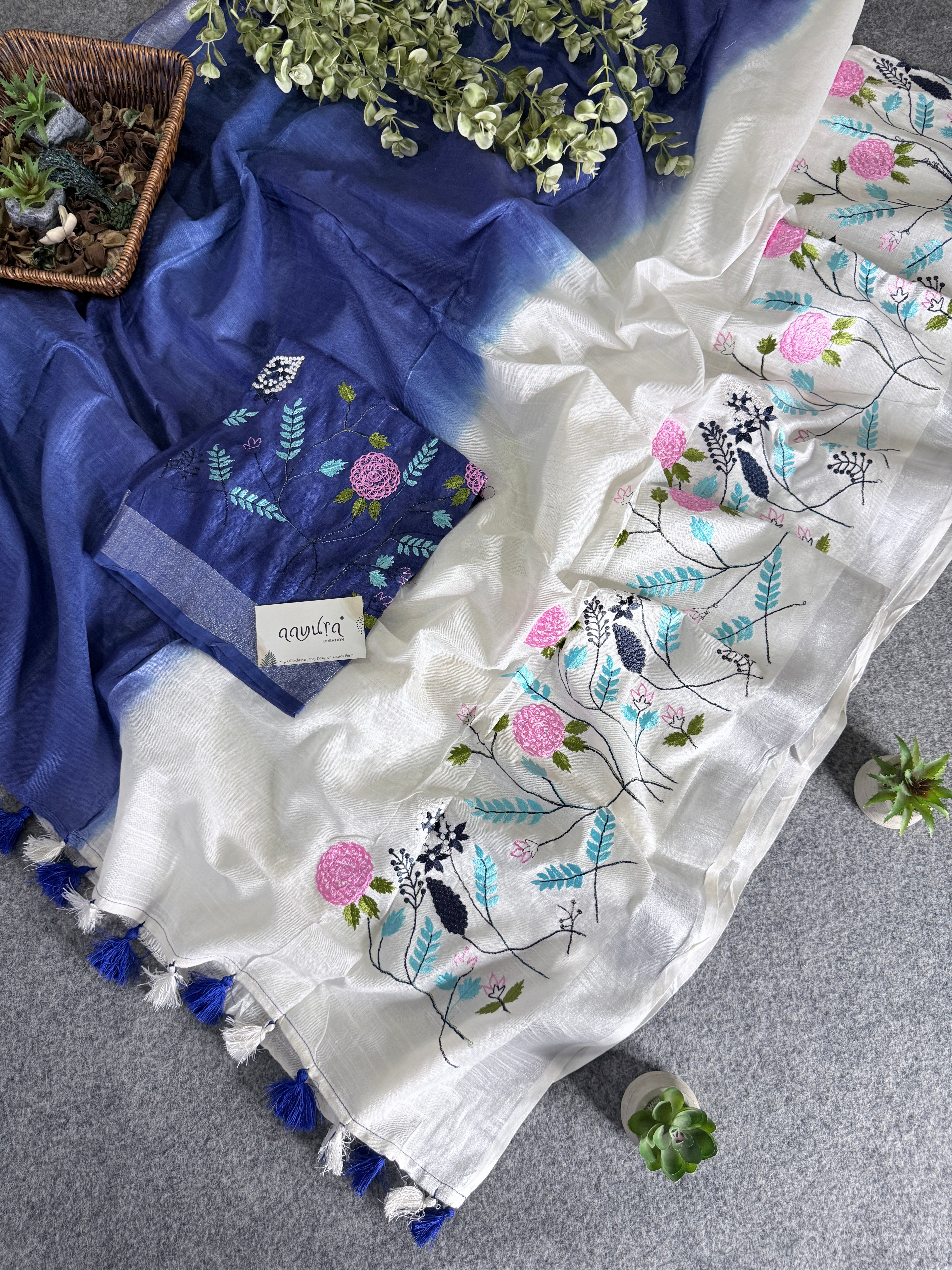 Classic Linen Charm Saree