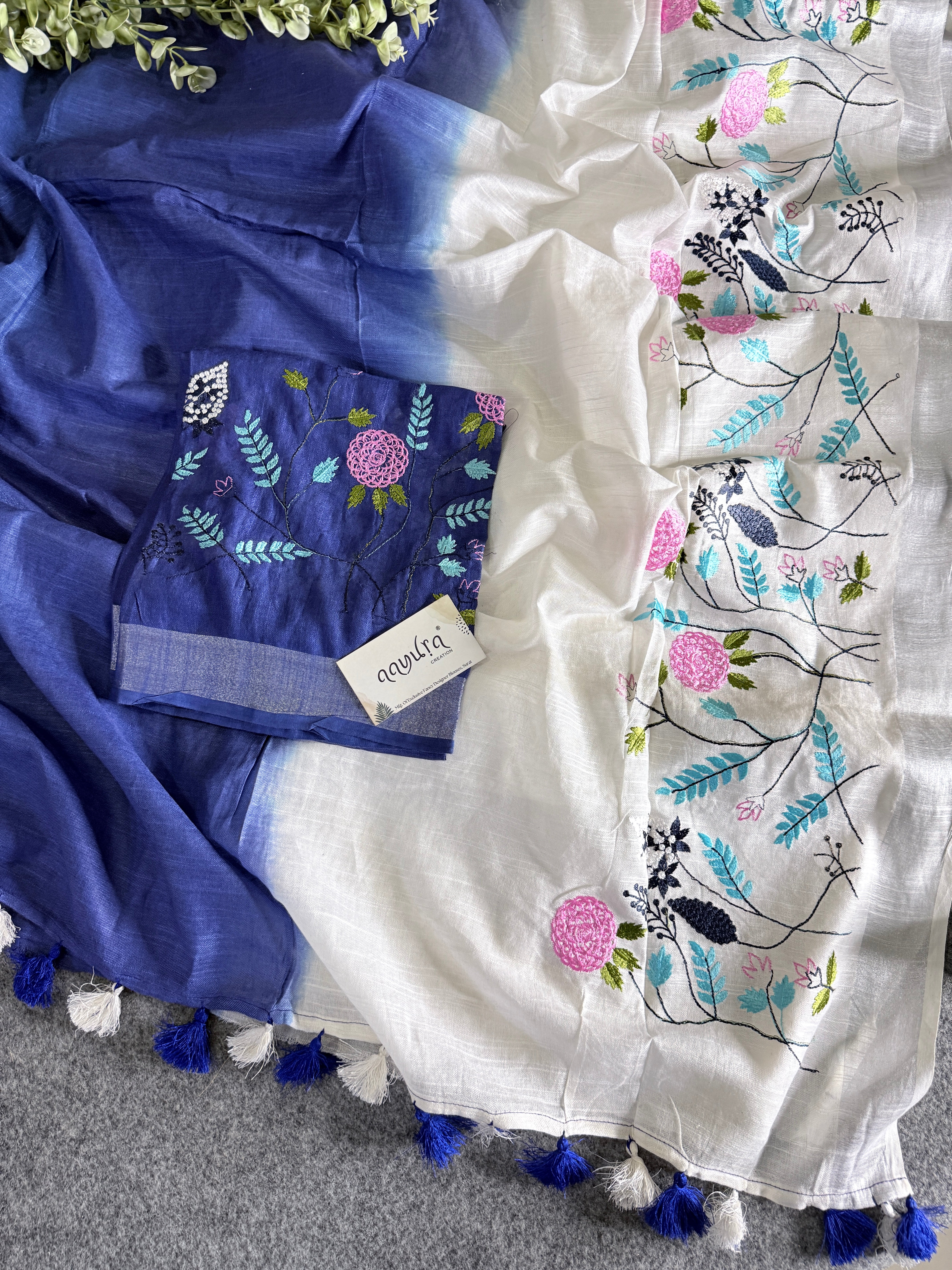 Classic Linen Charm Saree