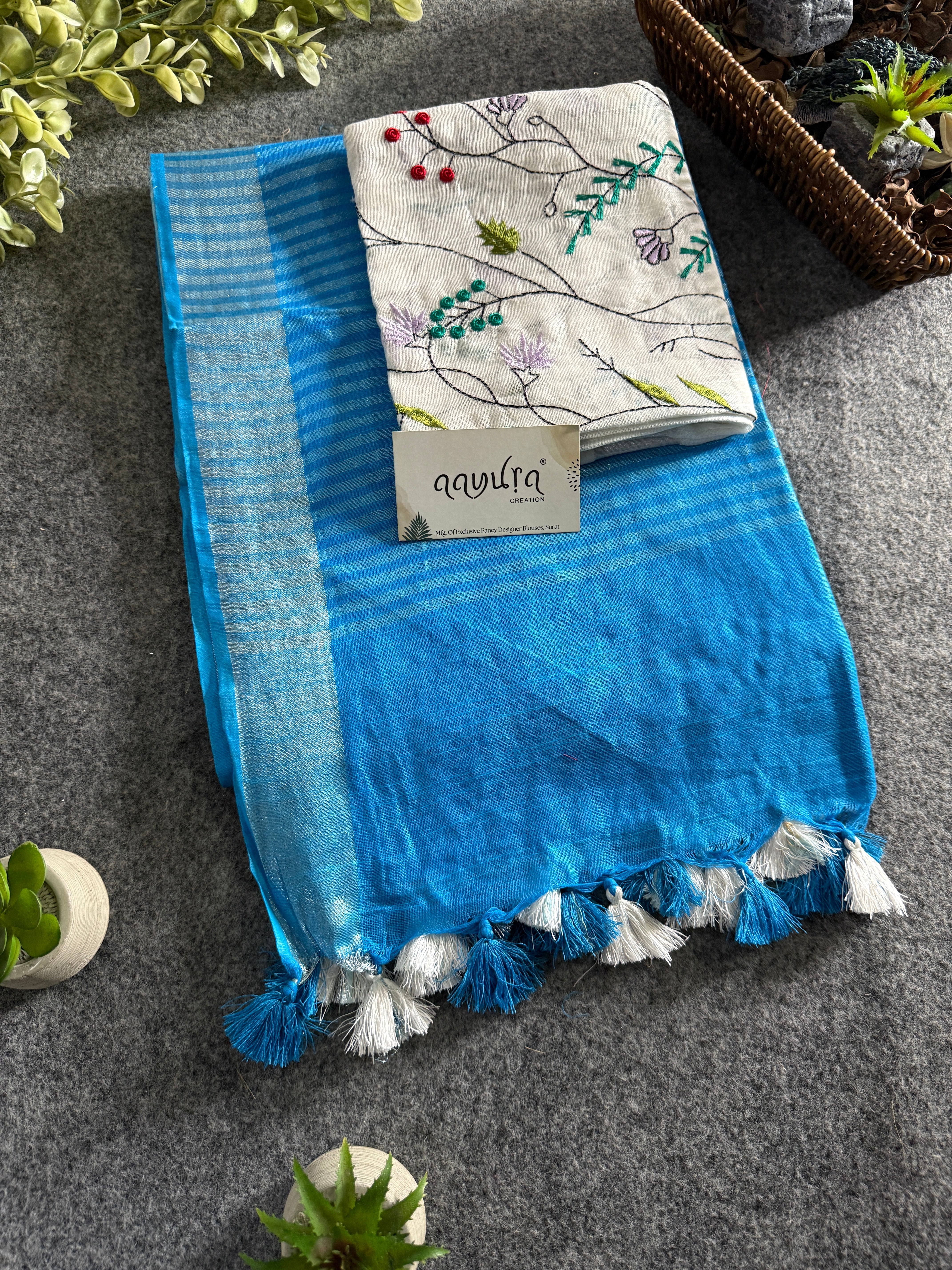 Classic Linen Charm Saree