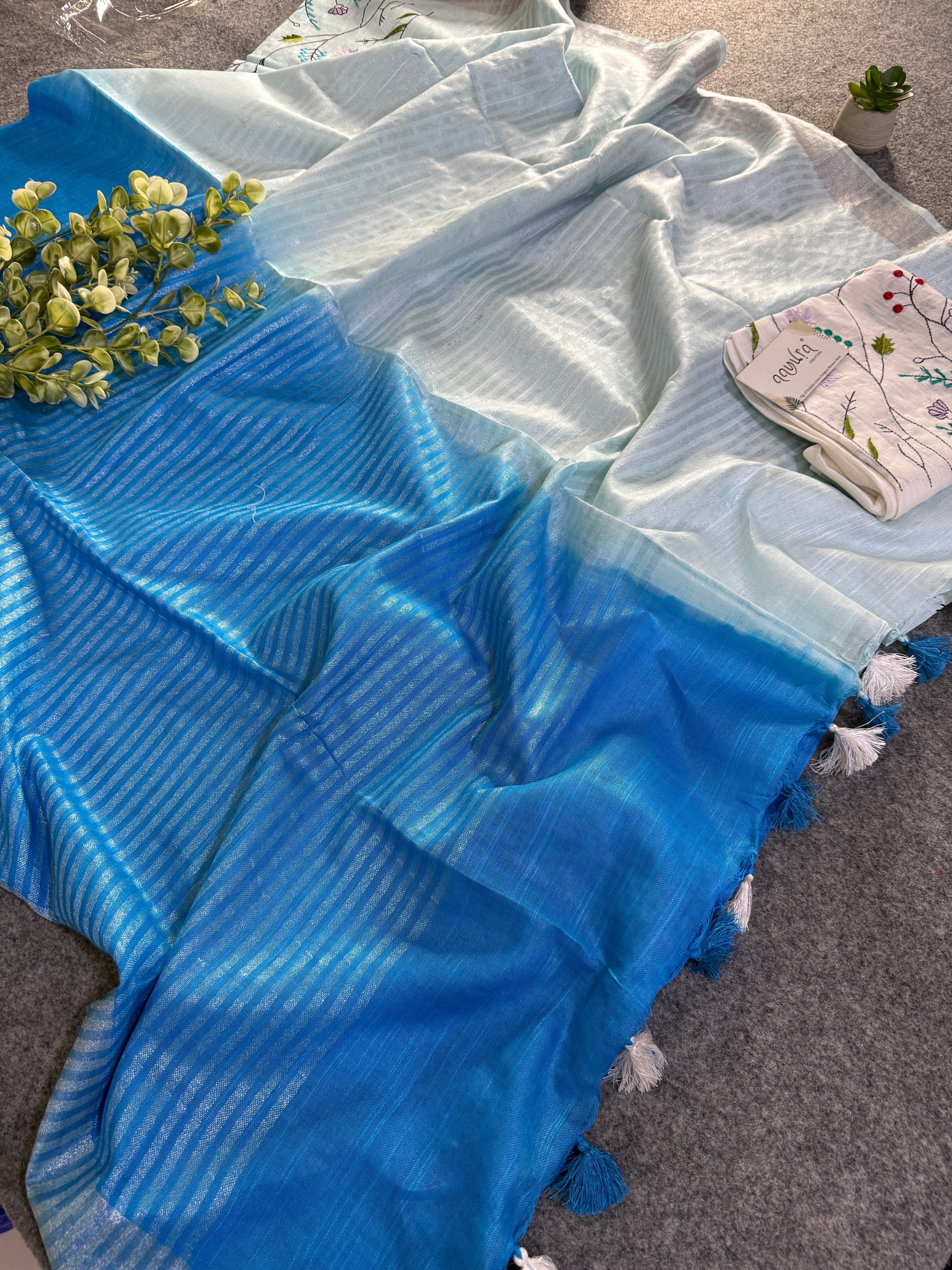 Classic Linen Charm Saree